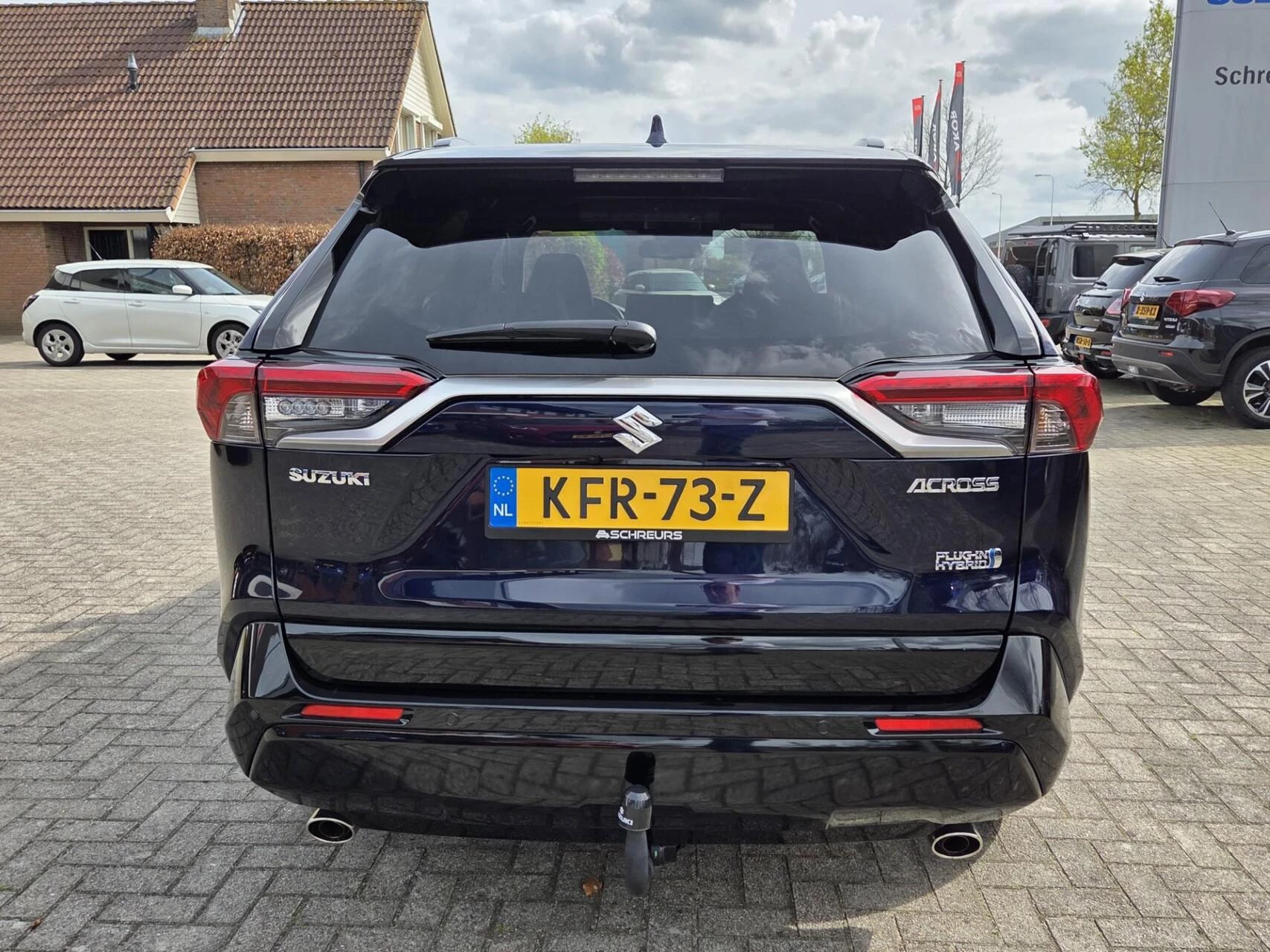 Hoofdafbeelding Suzuki Across