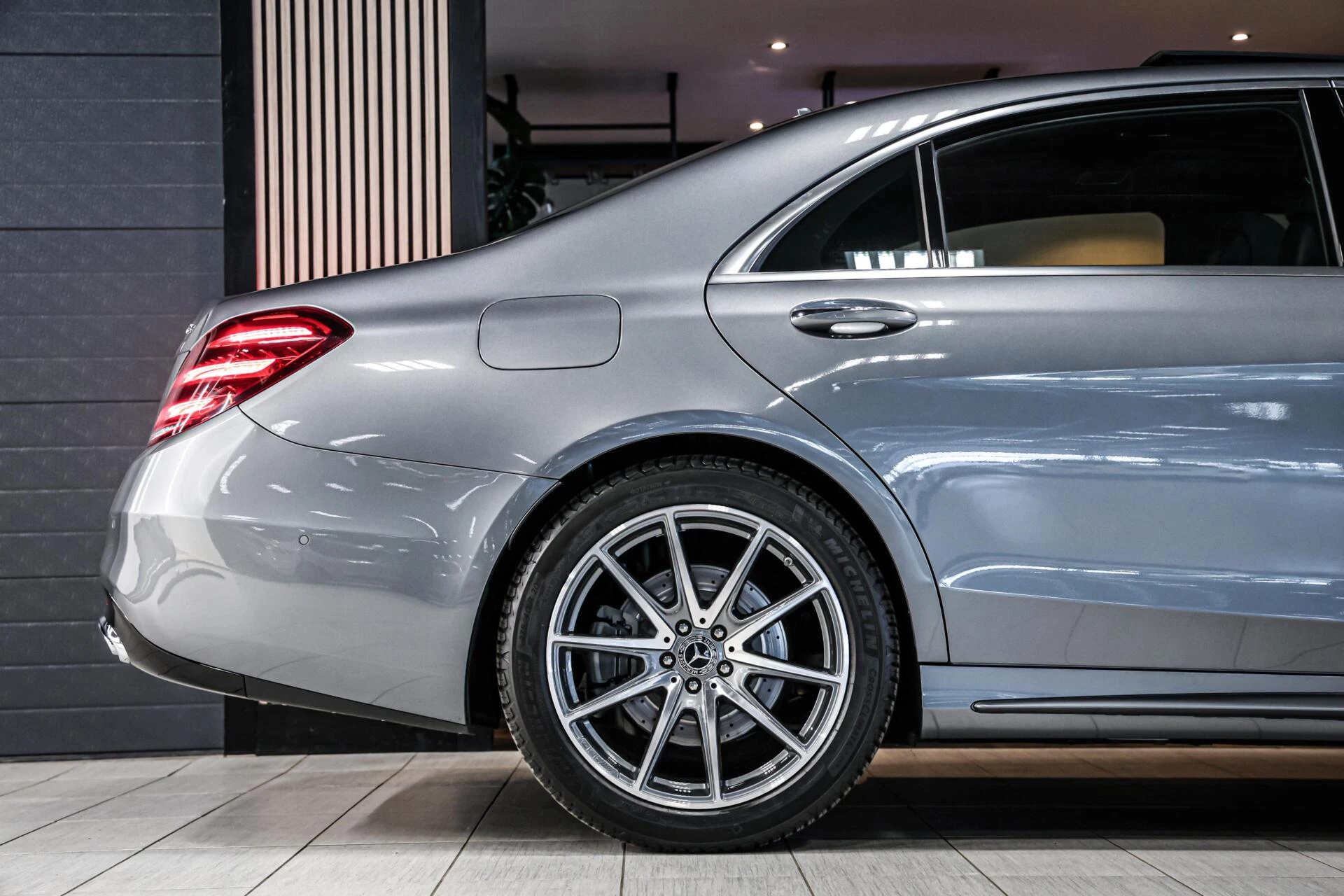 Hoofdafbeelding Mercedes-Benz S-Klasse