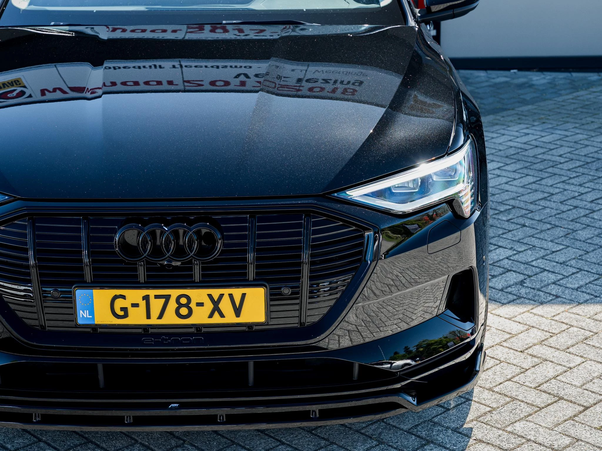 Hoofdafbeelding Audi e-tron