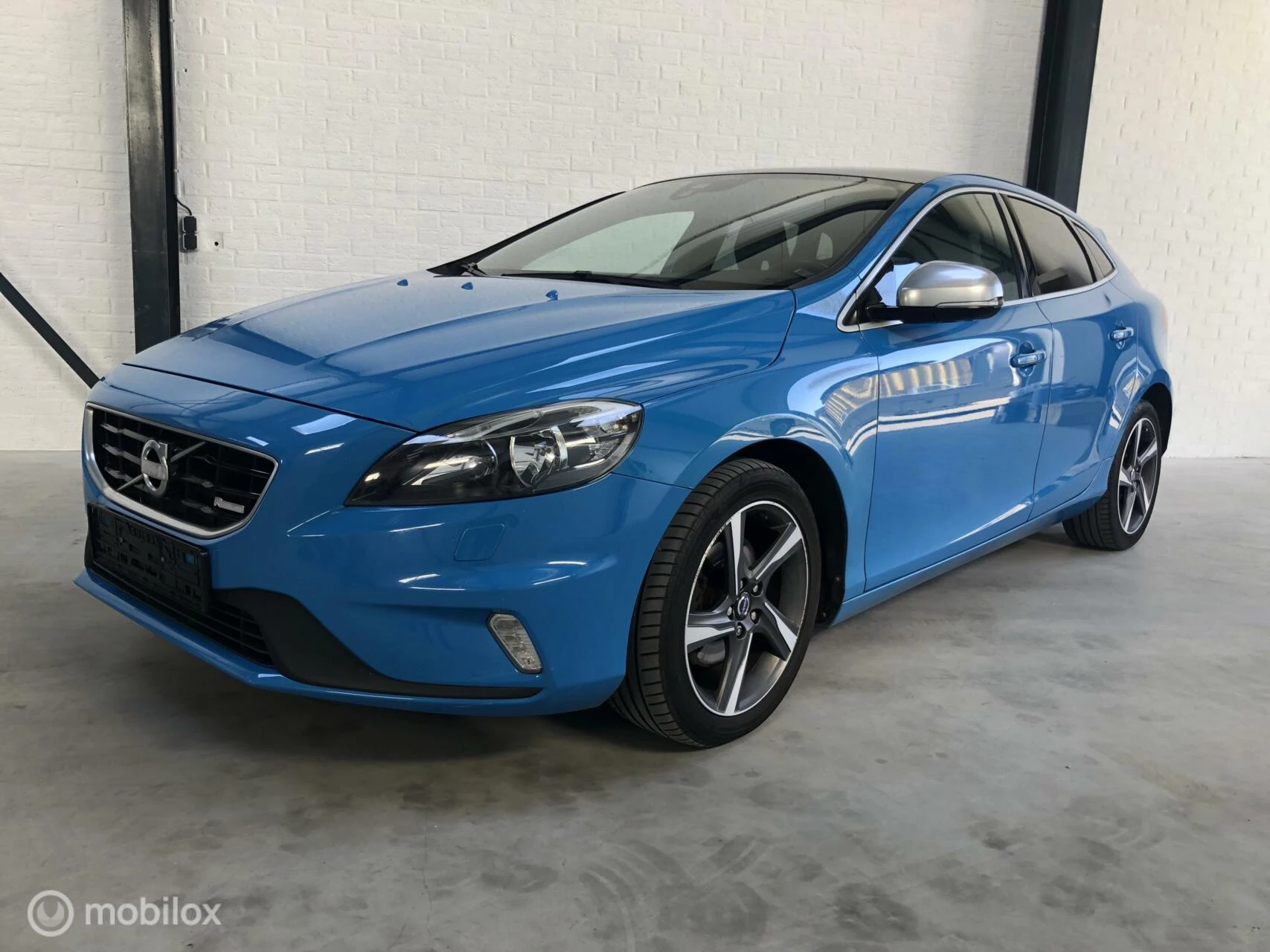 Hoofdafbeelding Volvo V40