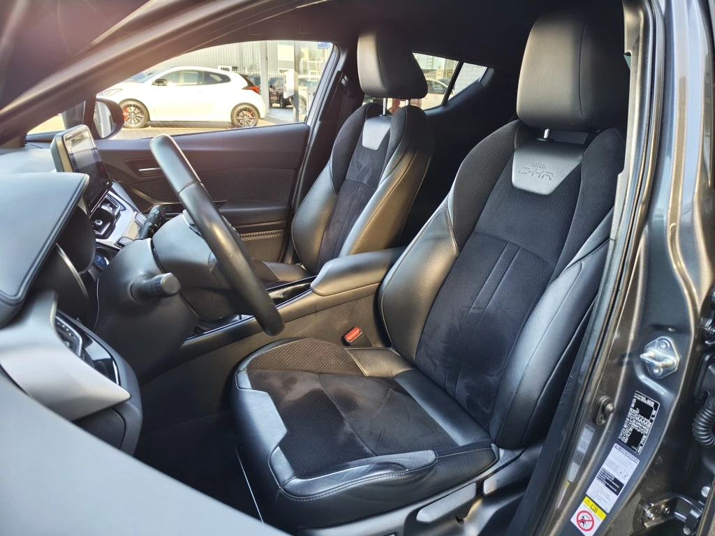 Hoofdafbeelding Toyota C-HR