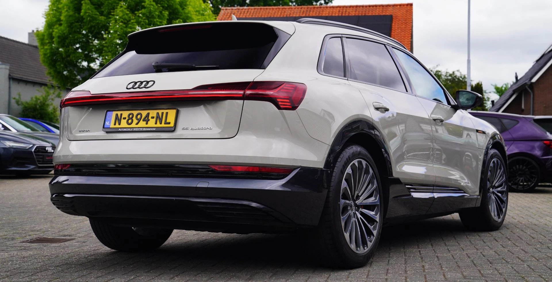 Hoofdafbeelding Audi e-tron