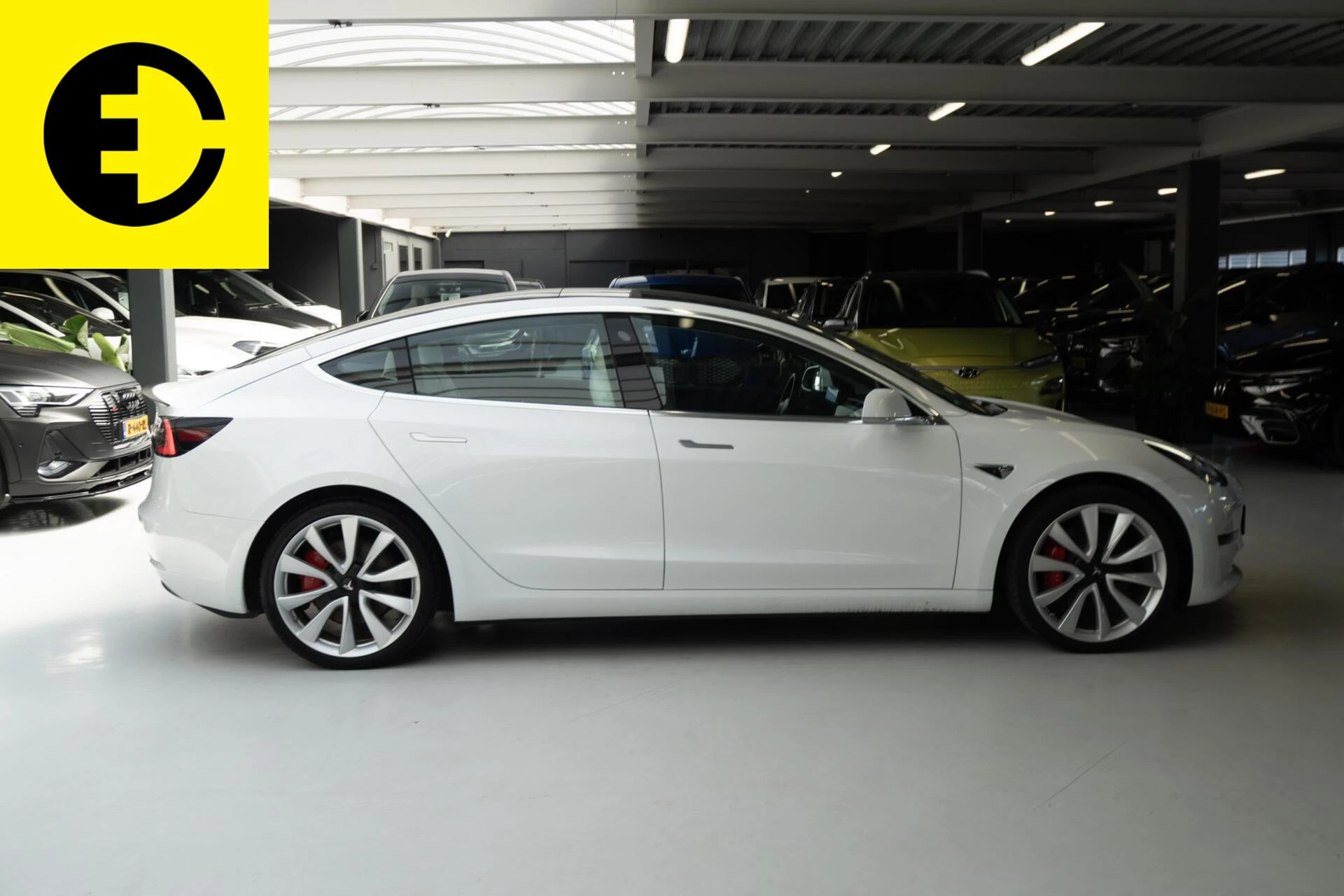 Hoofdafbeelding Tesla Model 3