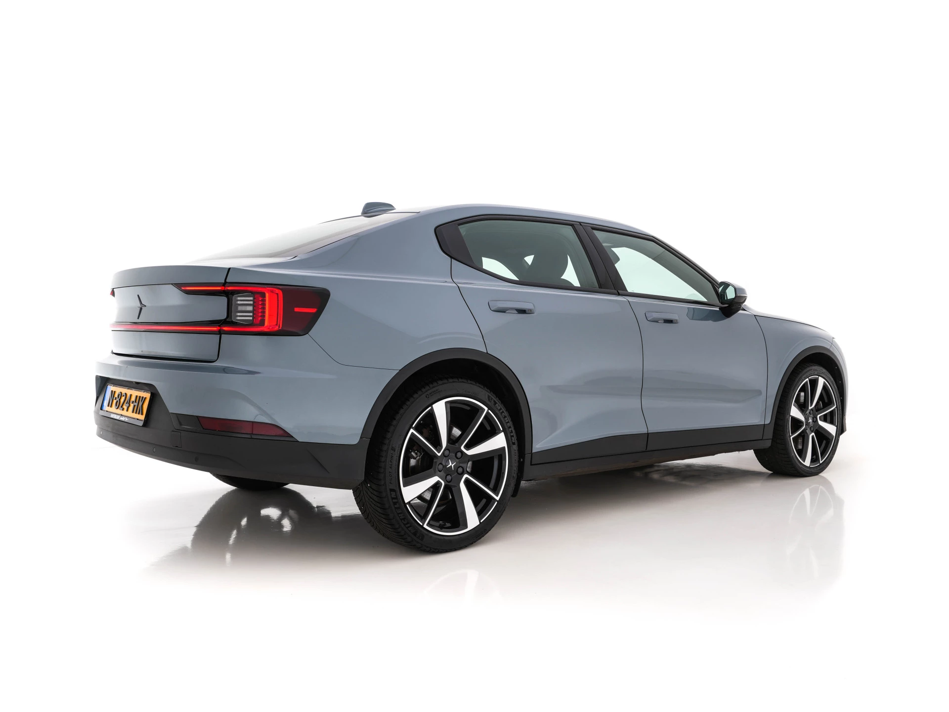 Hoofdafbeelding Polestar 2