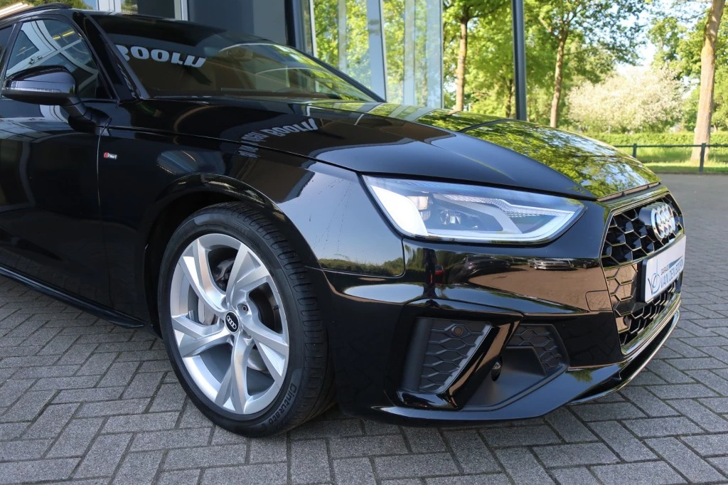 Hoofdafbeelding Audi A4