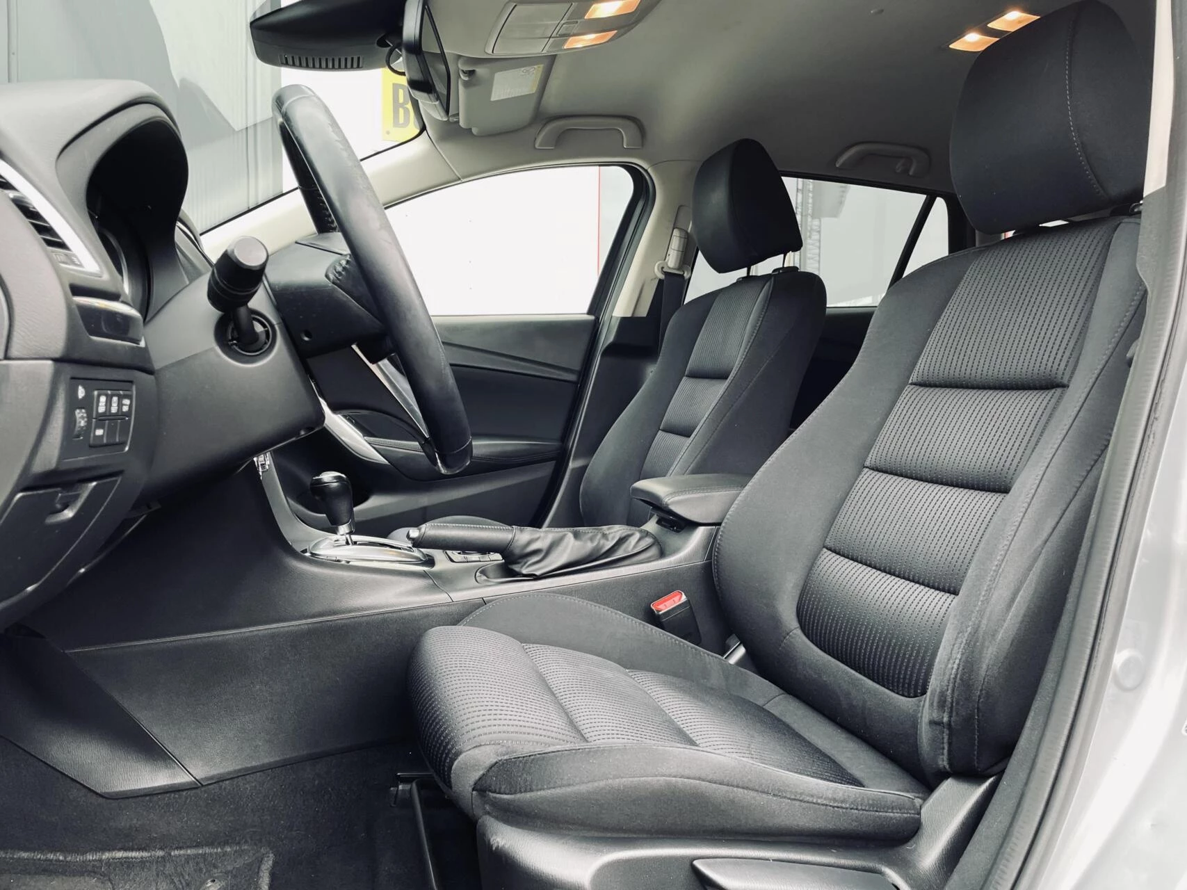 Hoofdafbeelding Mazda 6