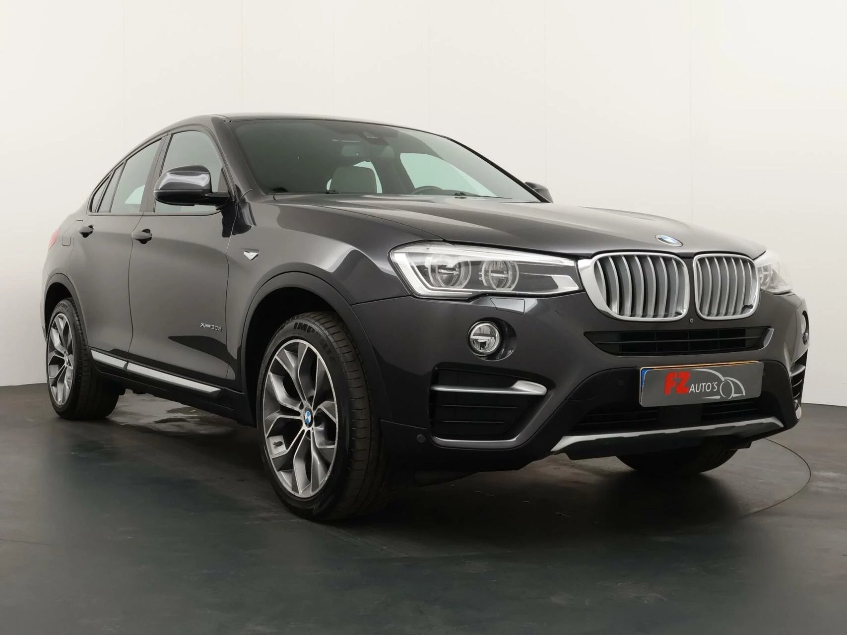 Hoofdafbeelding BMW X4