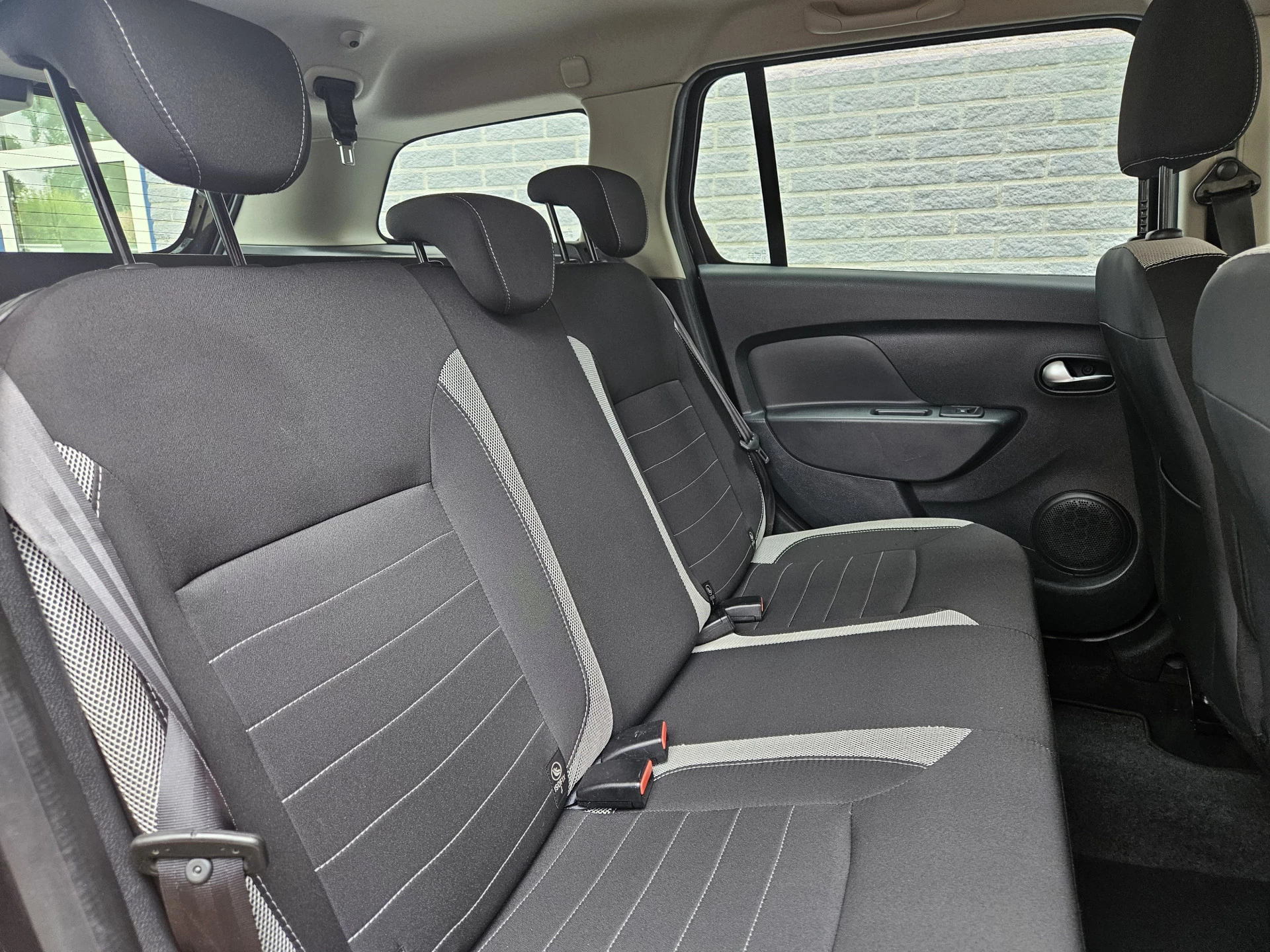 Hoofdafbeelding Dacia Logan