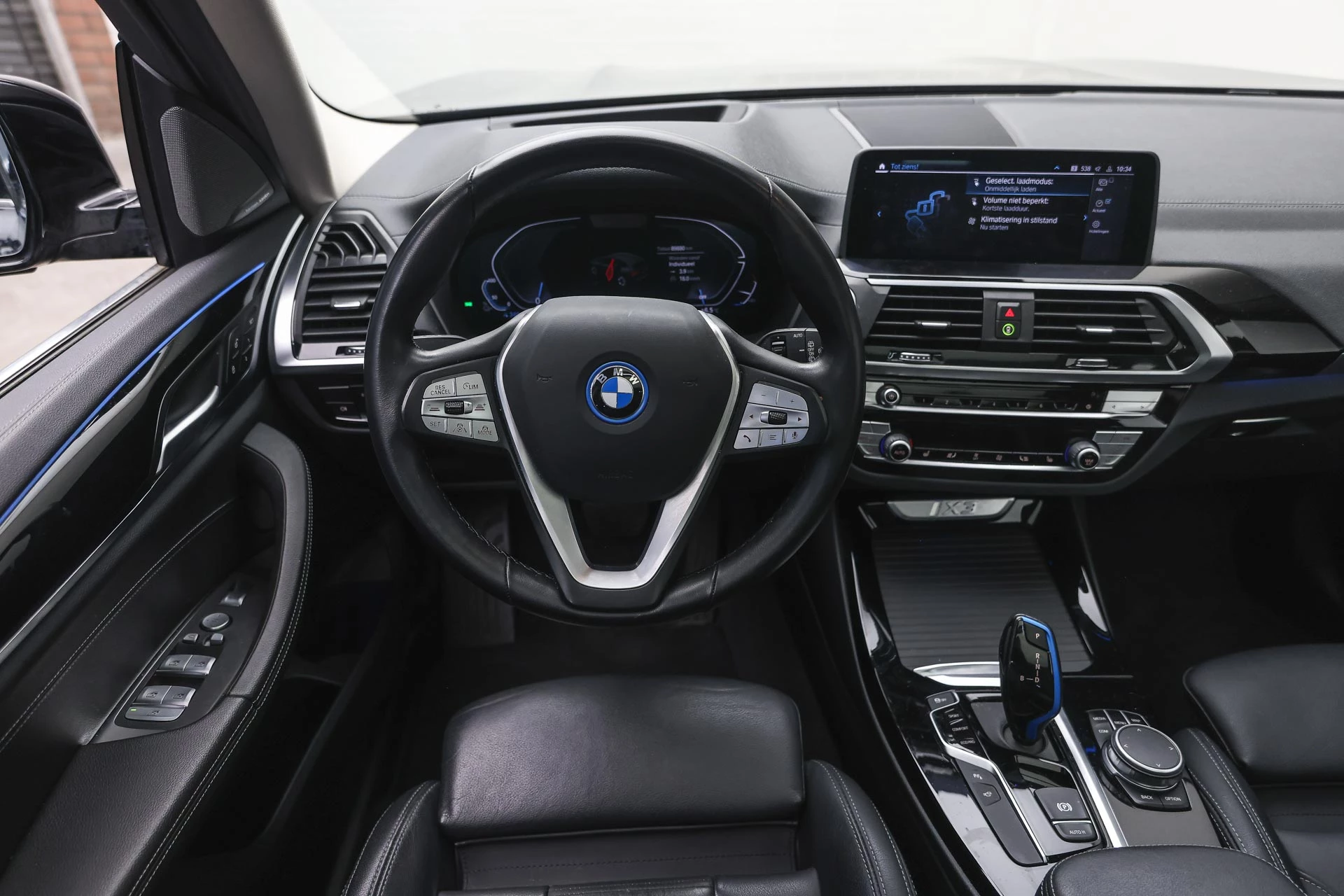 Hoofdafbeelding BMW iX3