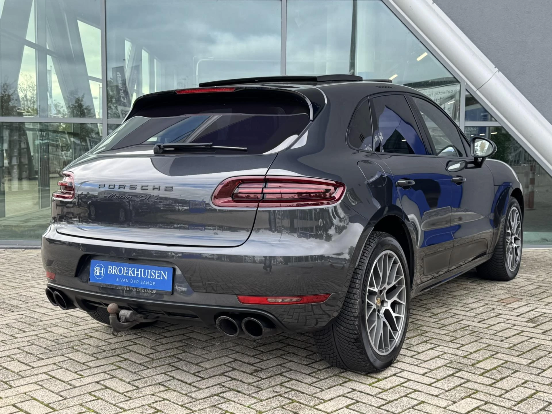 Hoofdafbeelding Porsche Macan
