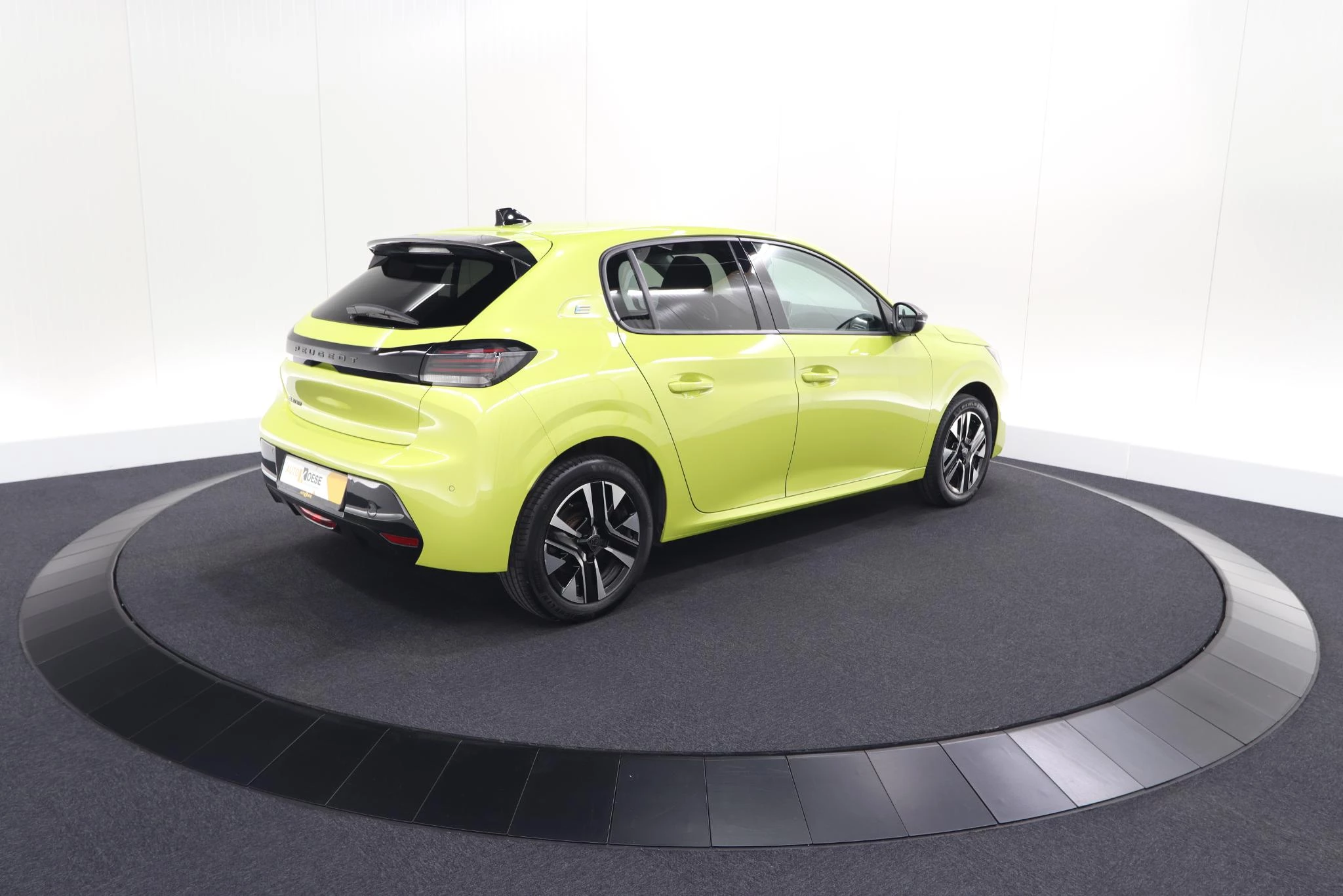 Hoofdafbeelding Peugeot e-208