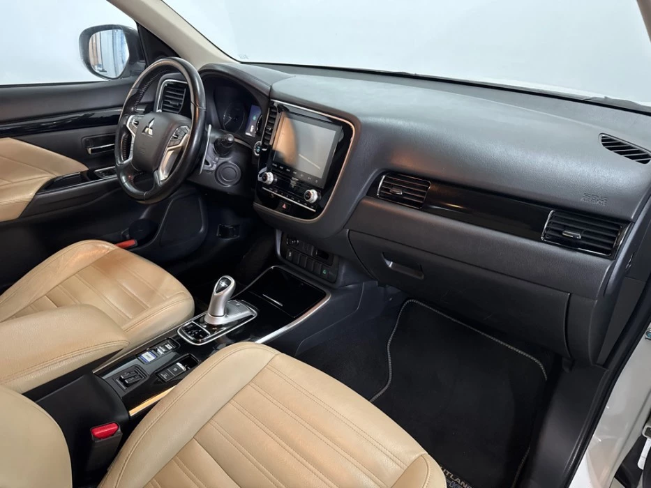 Hoofdafbeelding Mitsubishi Outlander