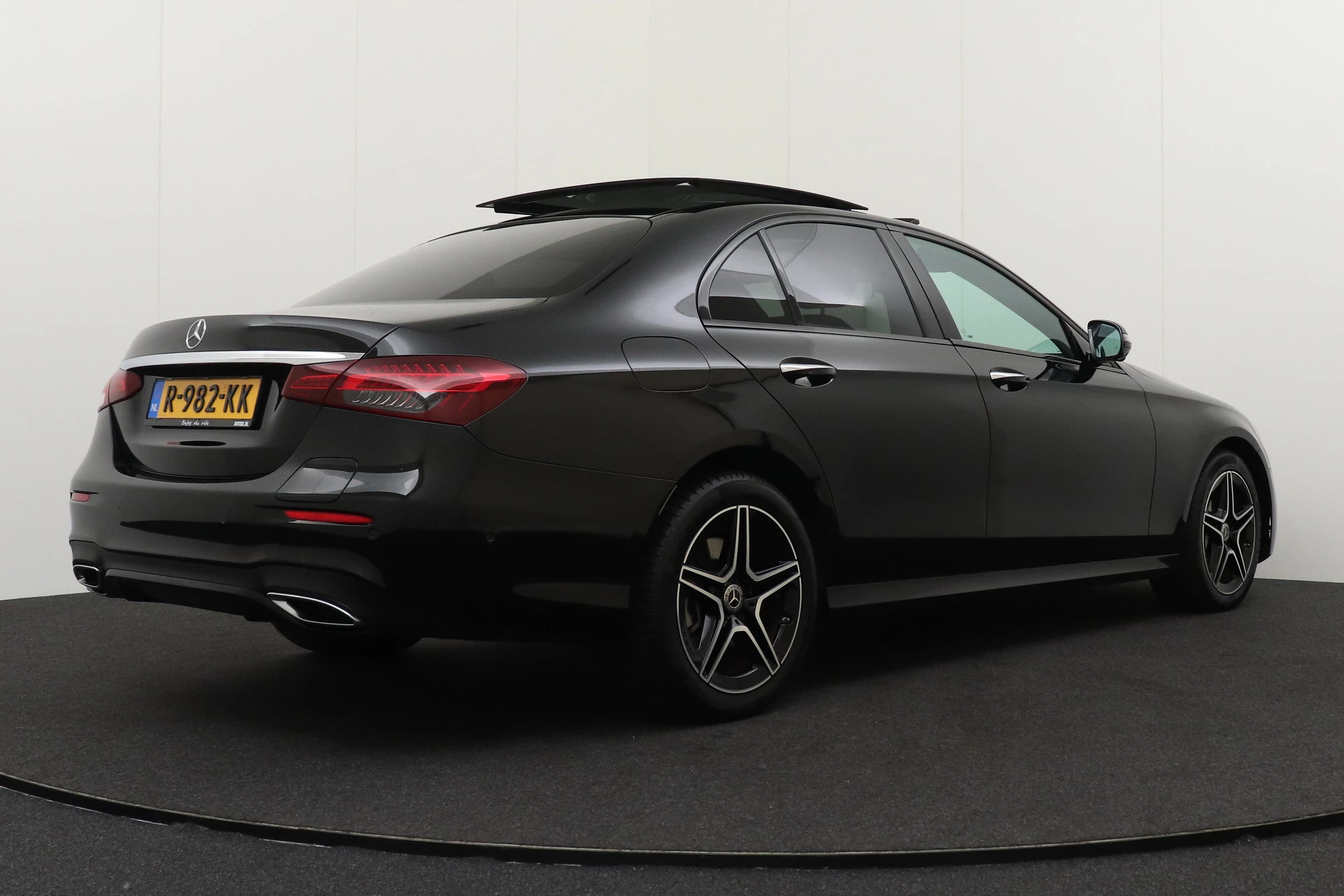 Hoofdafbeelding Mercedes-Benz E-Klasse