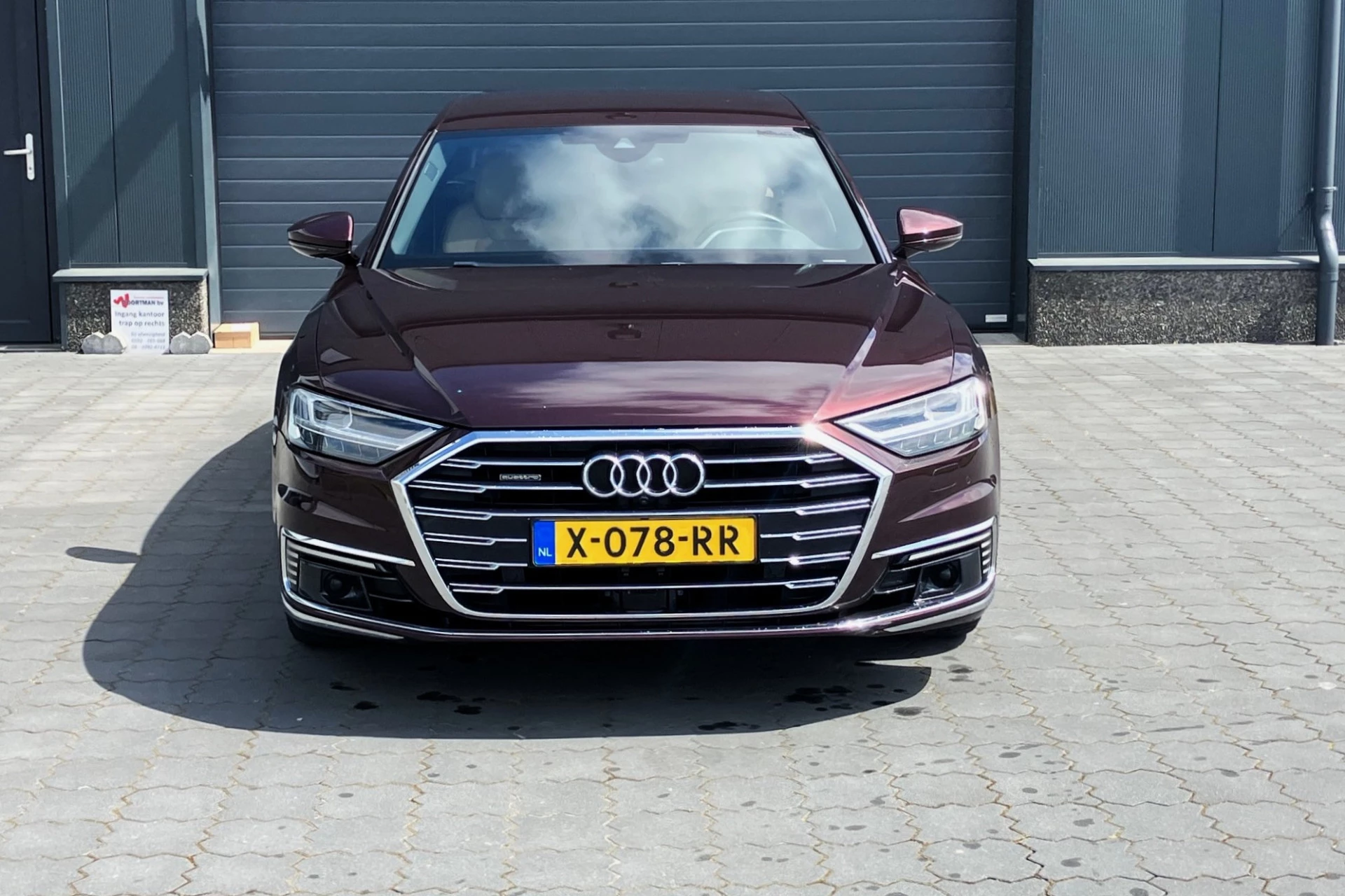 Hoofdafbeelding Audi A8