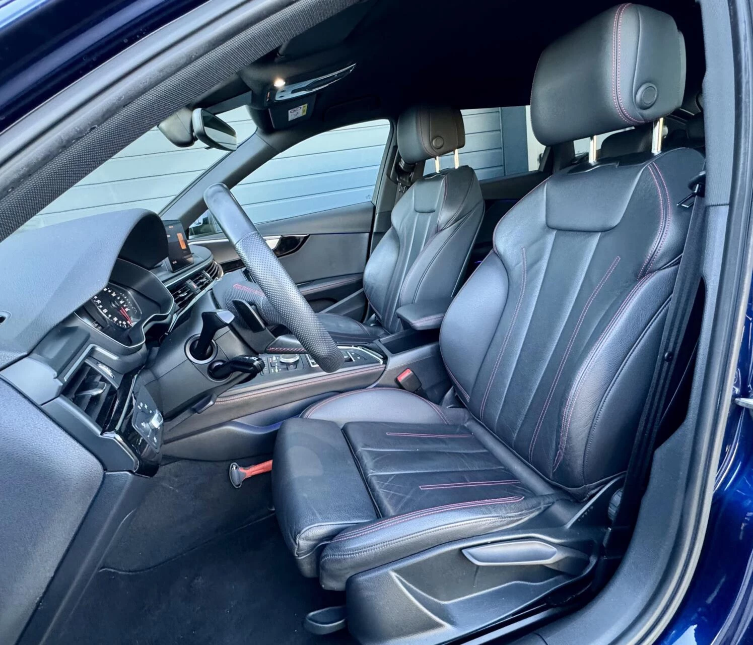 Hoofdafbeelding Audi A4