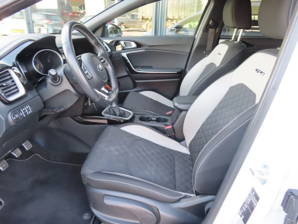 Hoofdafbeelding Kia Ceed