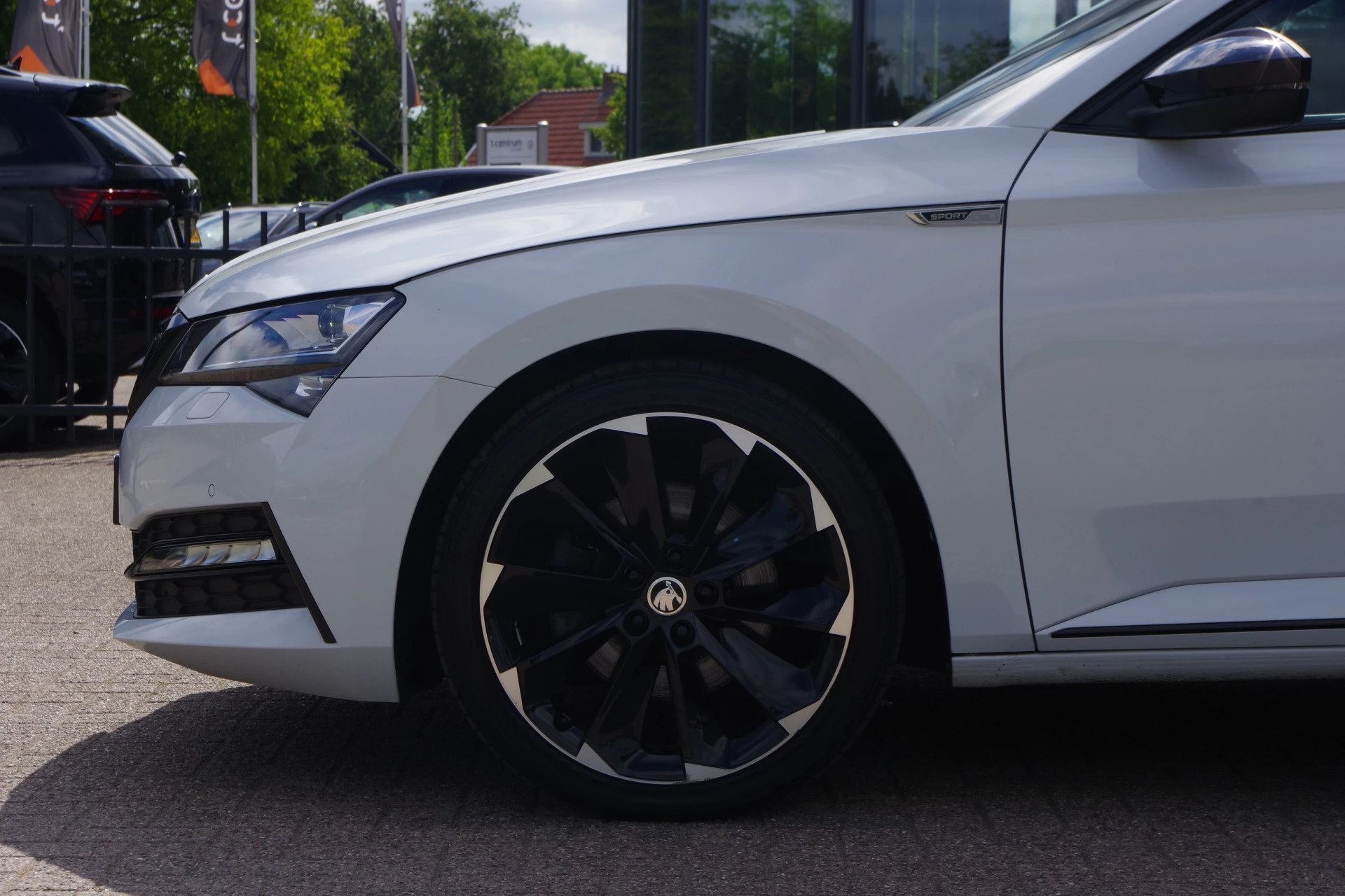 Hoofdafbeelding Škoda Superb