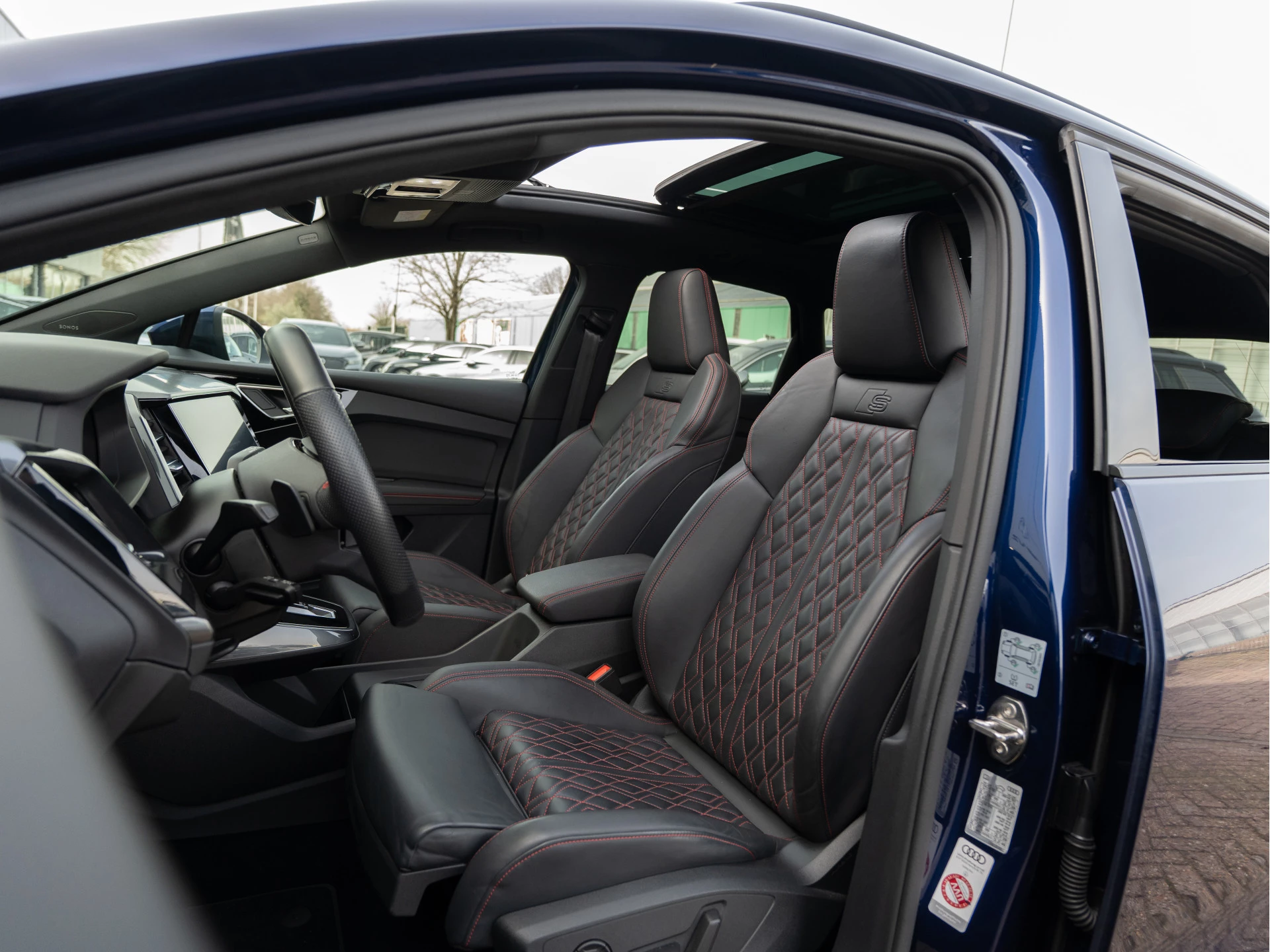 Hoofdafbeelding Audi Q4 e-tron