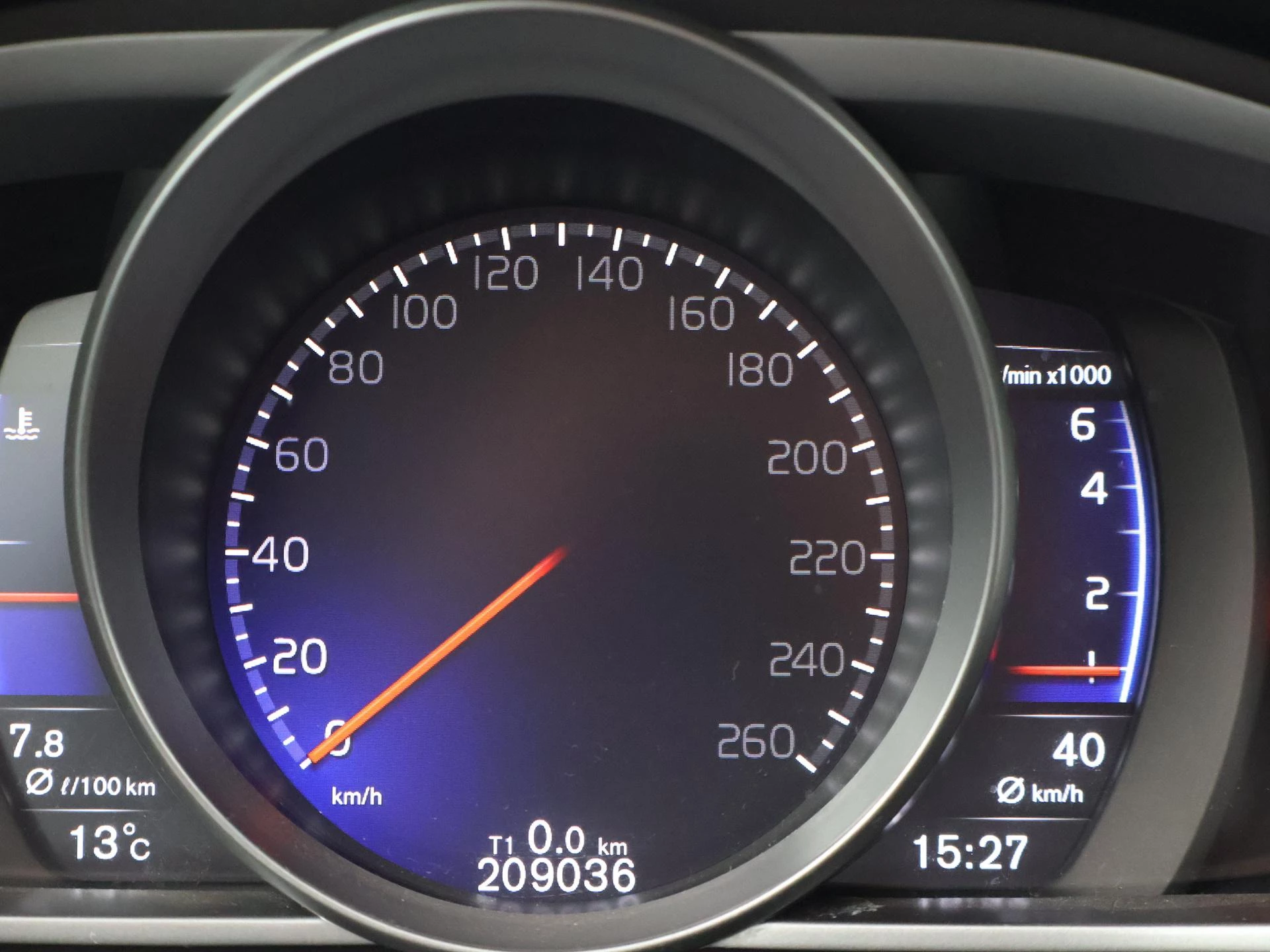 Hoofdafbeelding Volvo V40