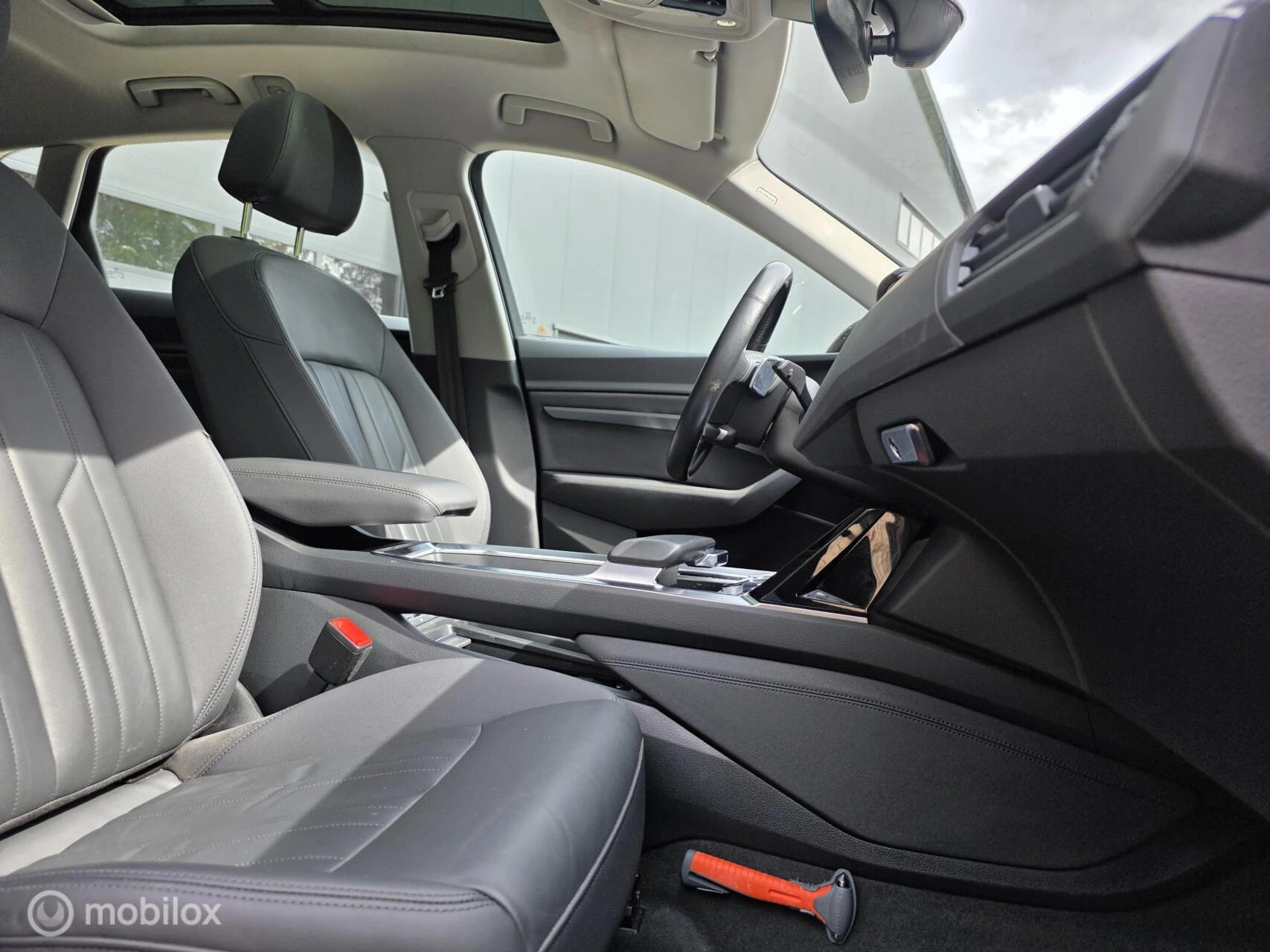 Hoofdafbeelding Audi e-tron