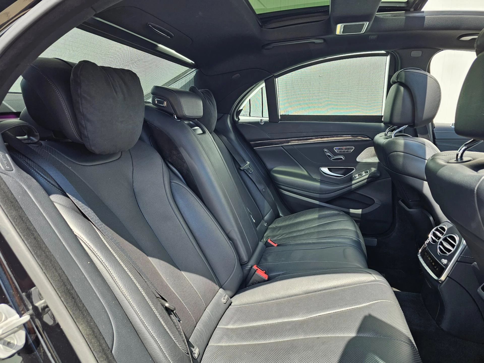 Hoofdafbeelding Mercedes-Benz S-Klasse