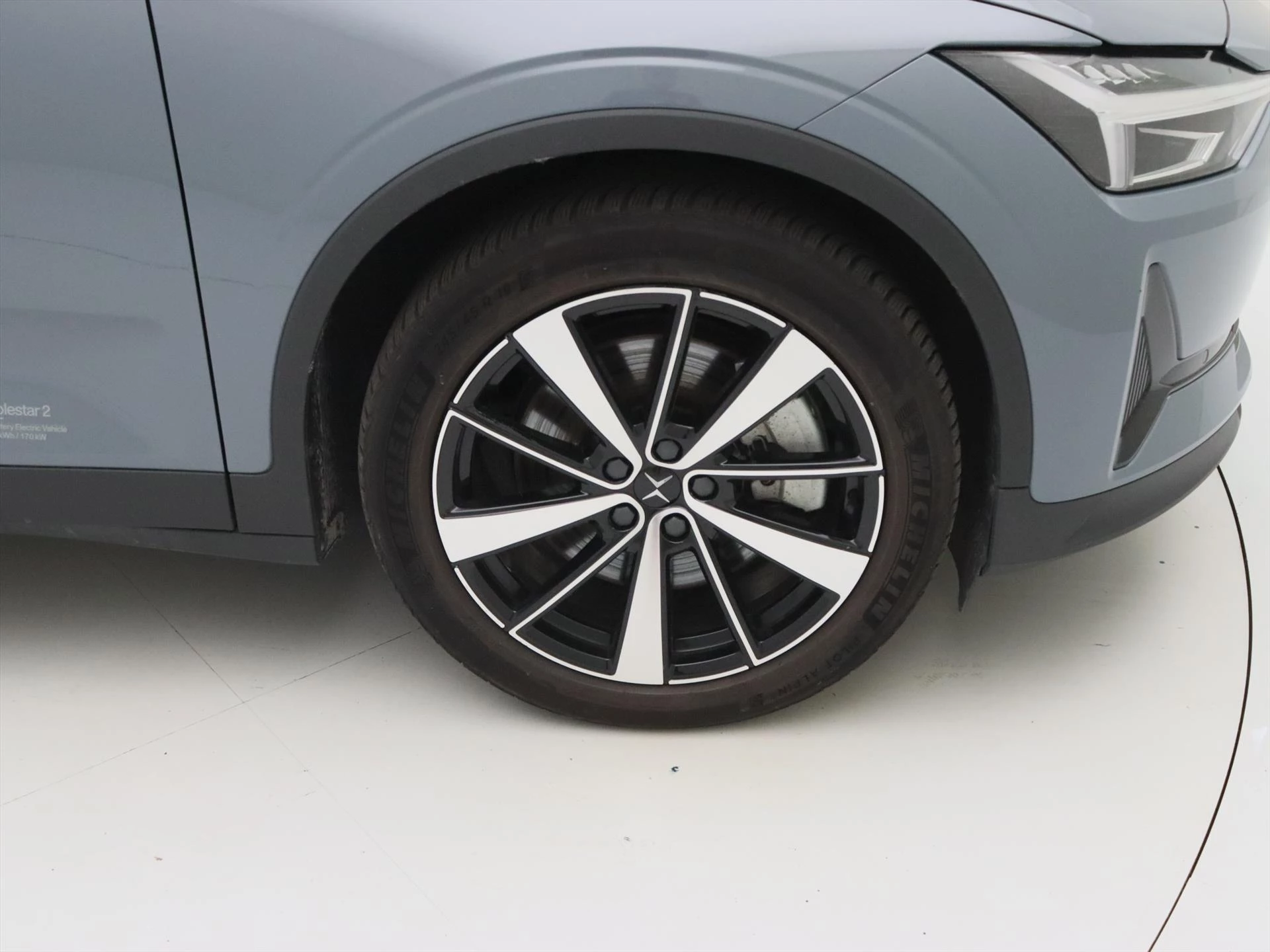 Hoofdafbeelding Polestar 2