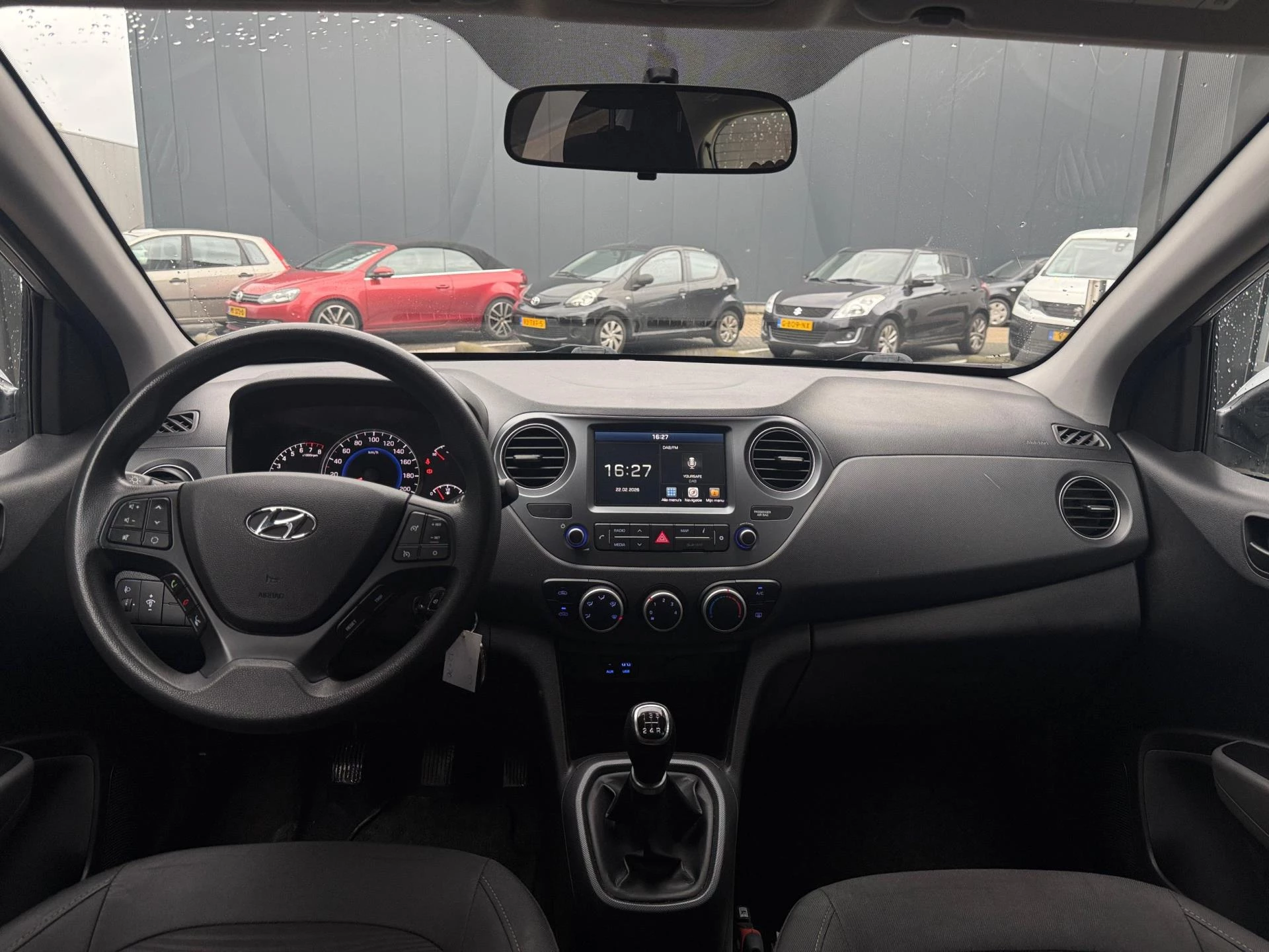 Hoofdafbeelding Hyundai i10