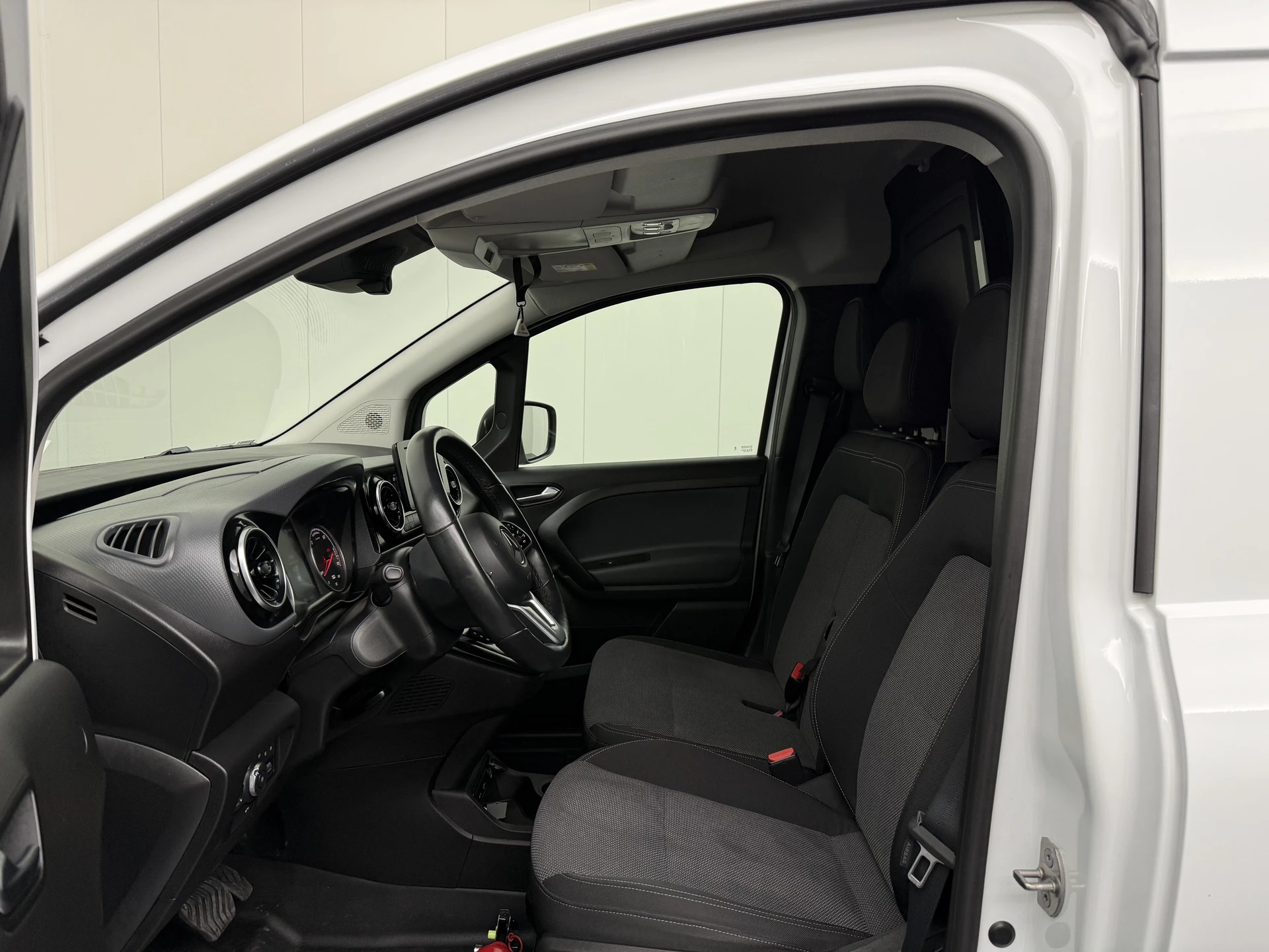 Hoofdafbeelding Mercedes-Benz eCitan