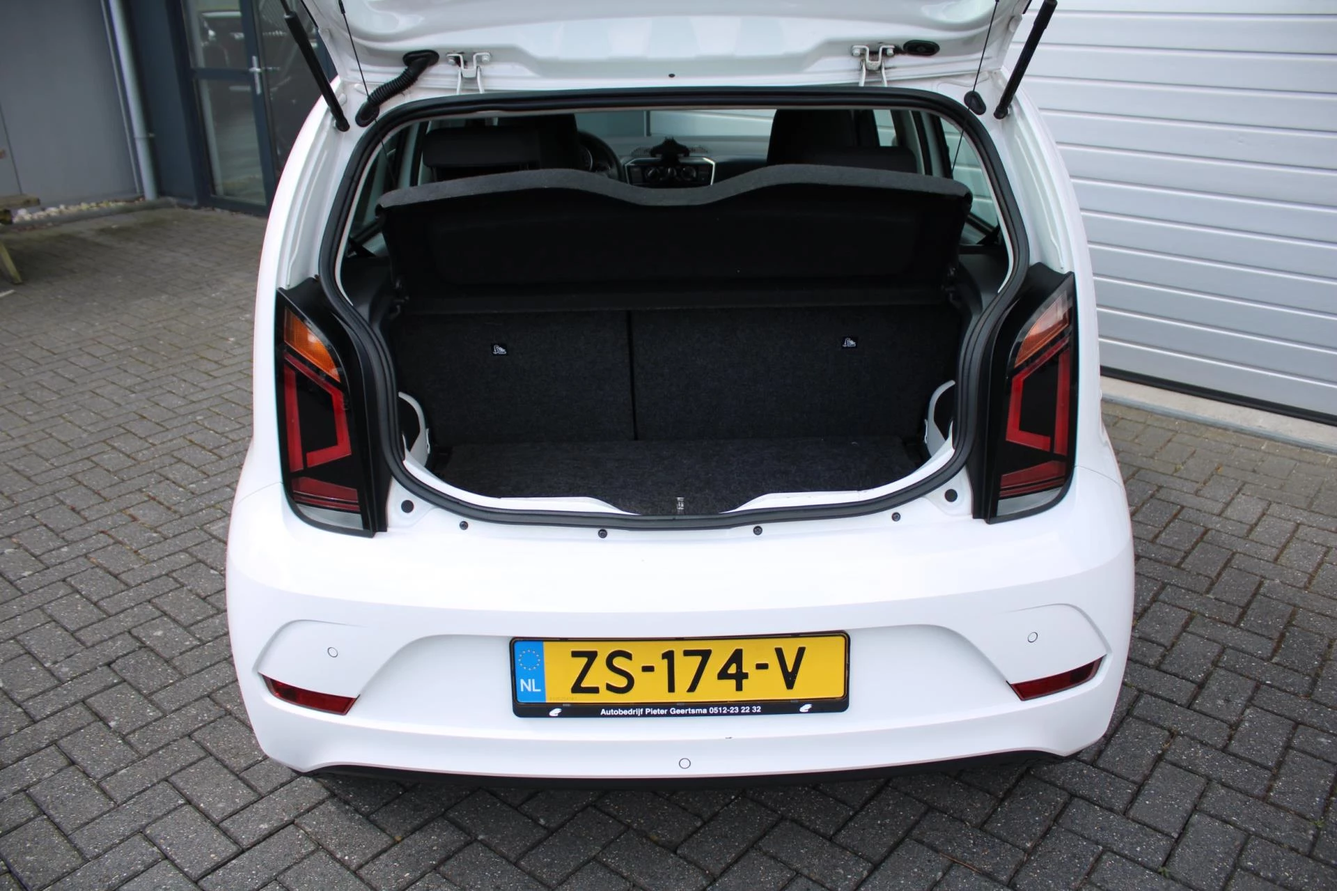 Hoofdafbeelding Volkswagen up!