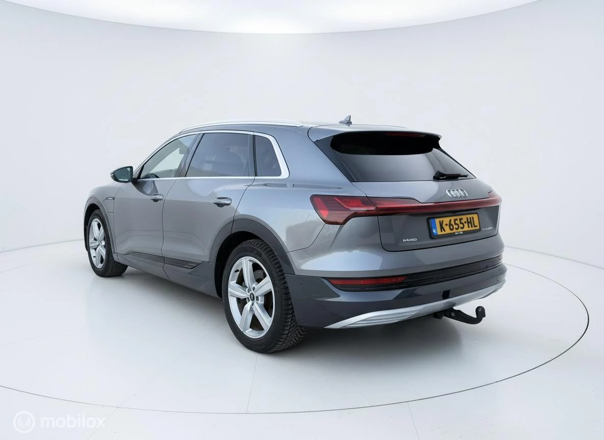 Hoofdafbeelding Audi e-tron