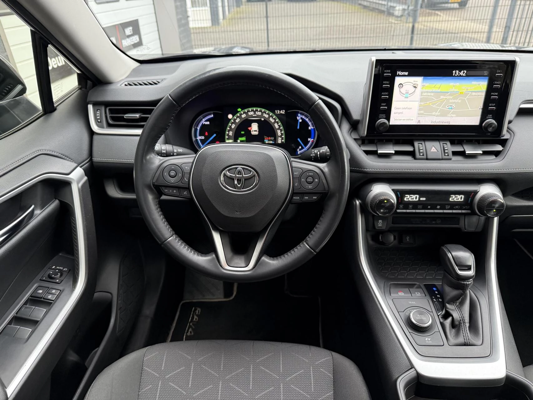 Hoofdafbeelding Toyota RAV4