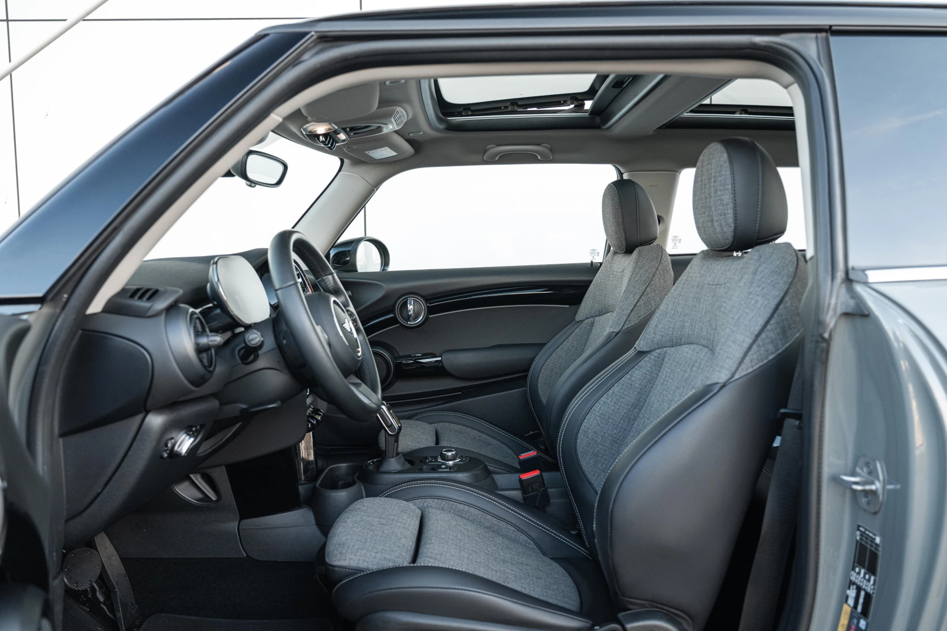 Hoofdafbeelding MINI Electric