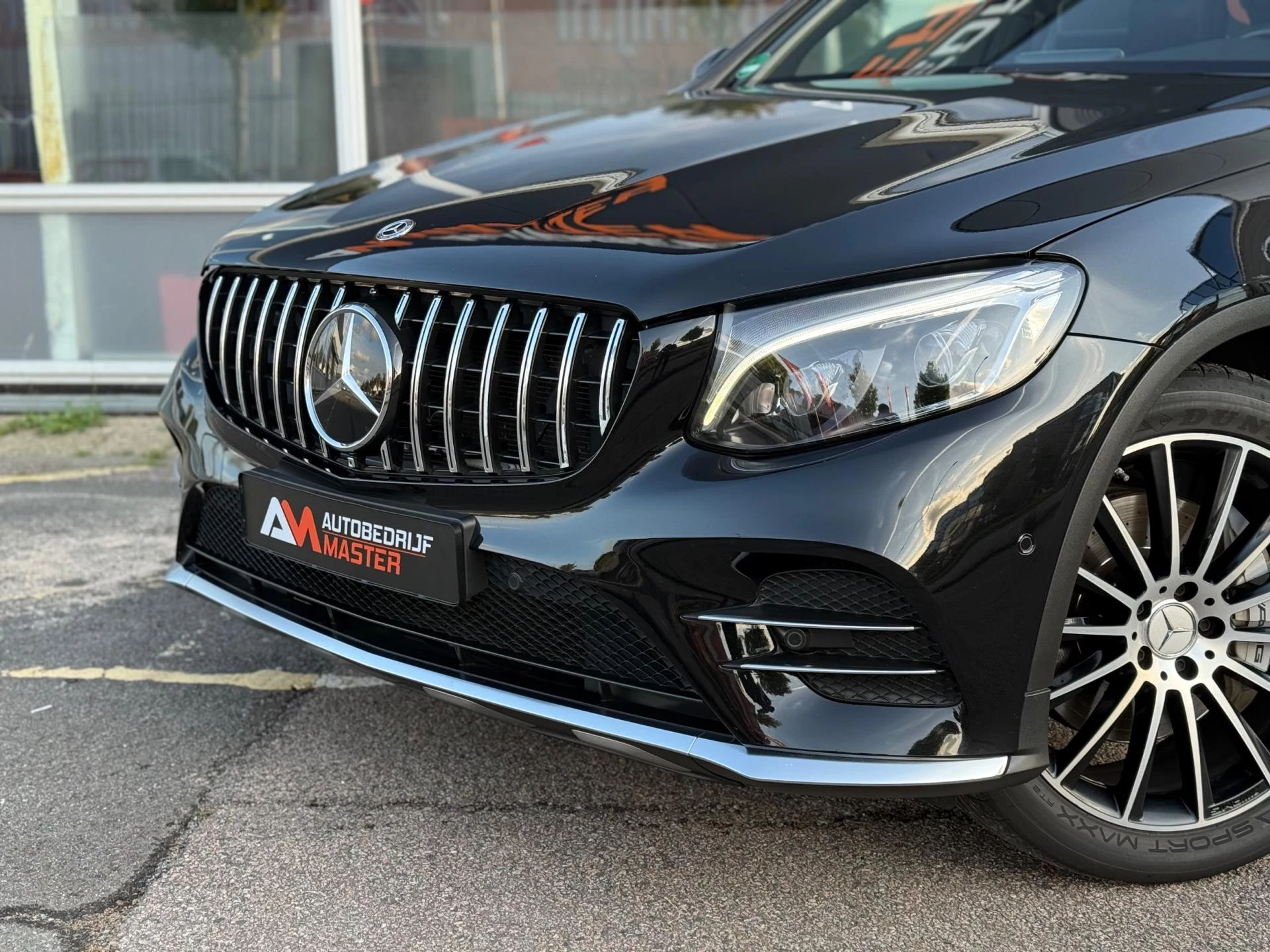 Hoofdafbeelding Mercedes-Benz GLC