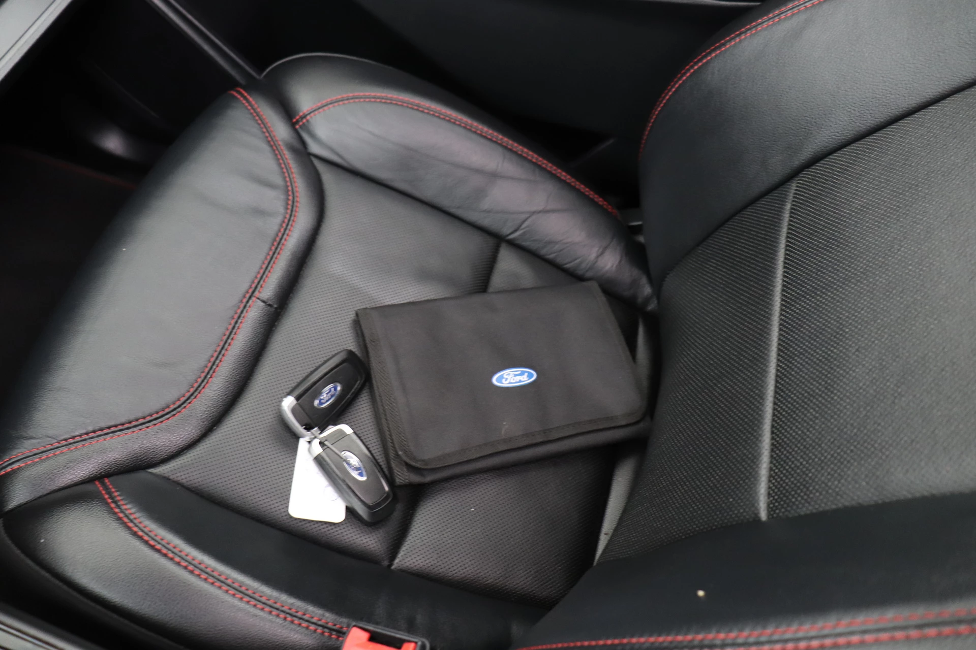 Hoofdafbeelding Ford Explorer