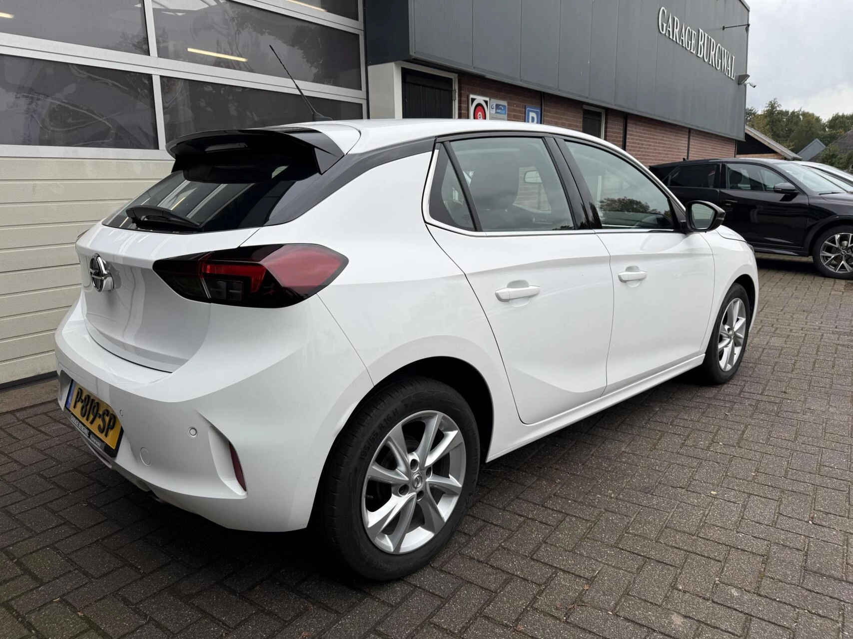 Hoofdafbeelding Opel Corsa