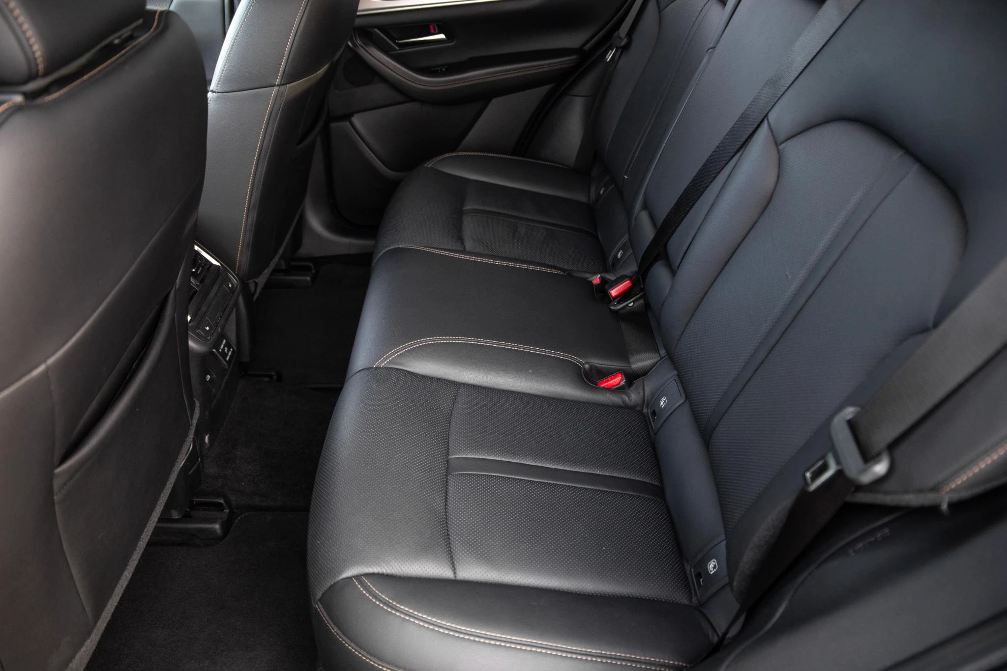 Hoofdafbeelding Mazda CX-60