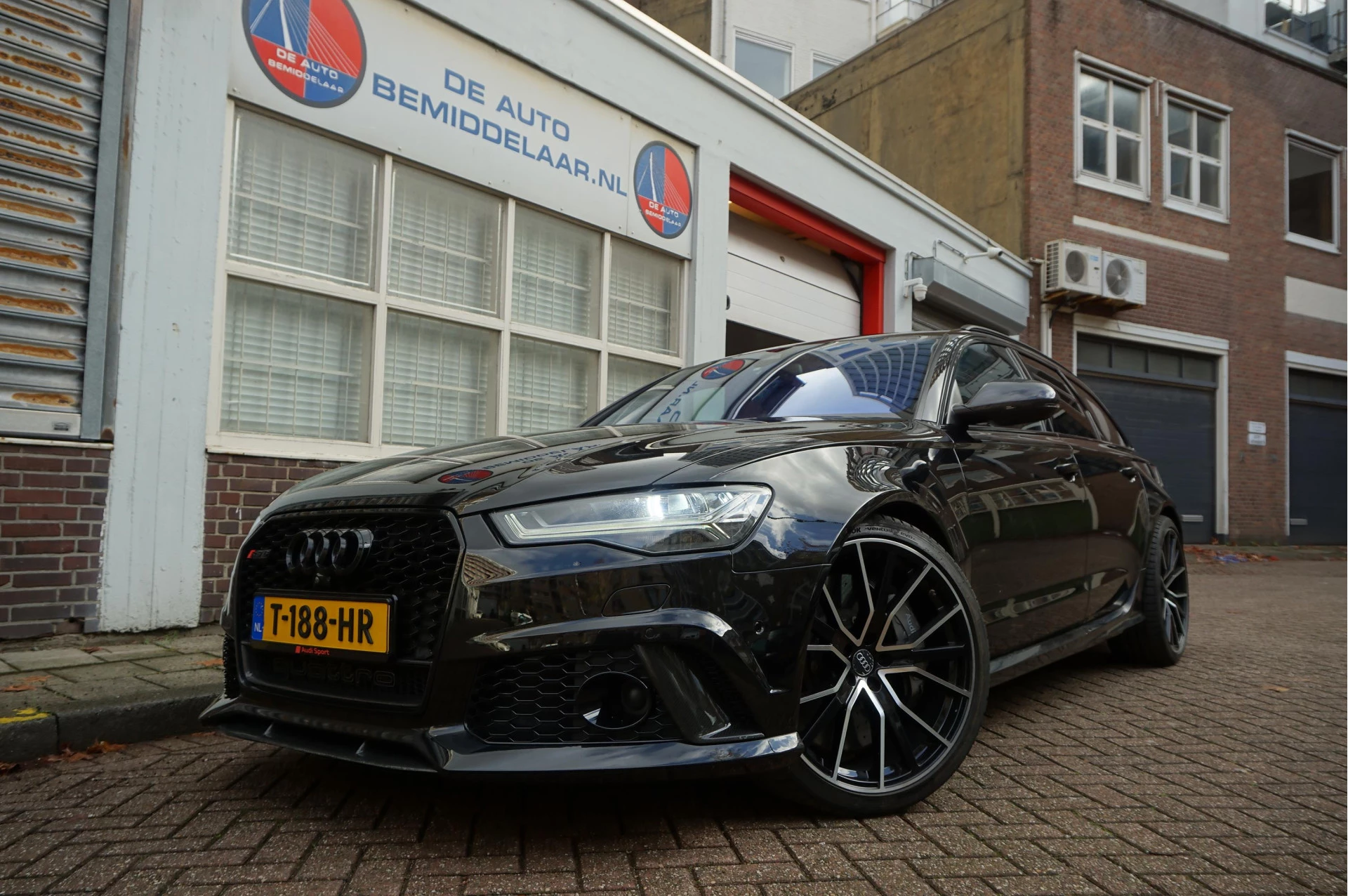 Hoofdafbeelding Audi RS6