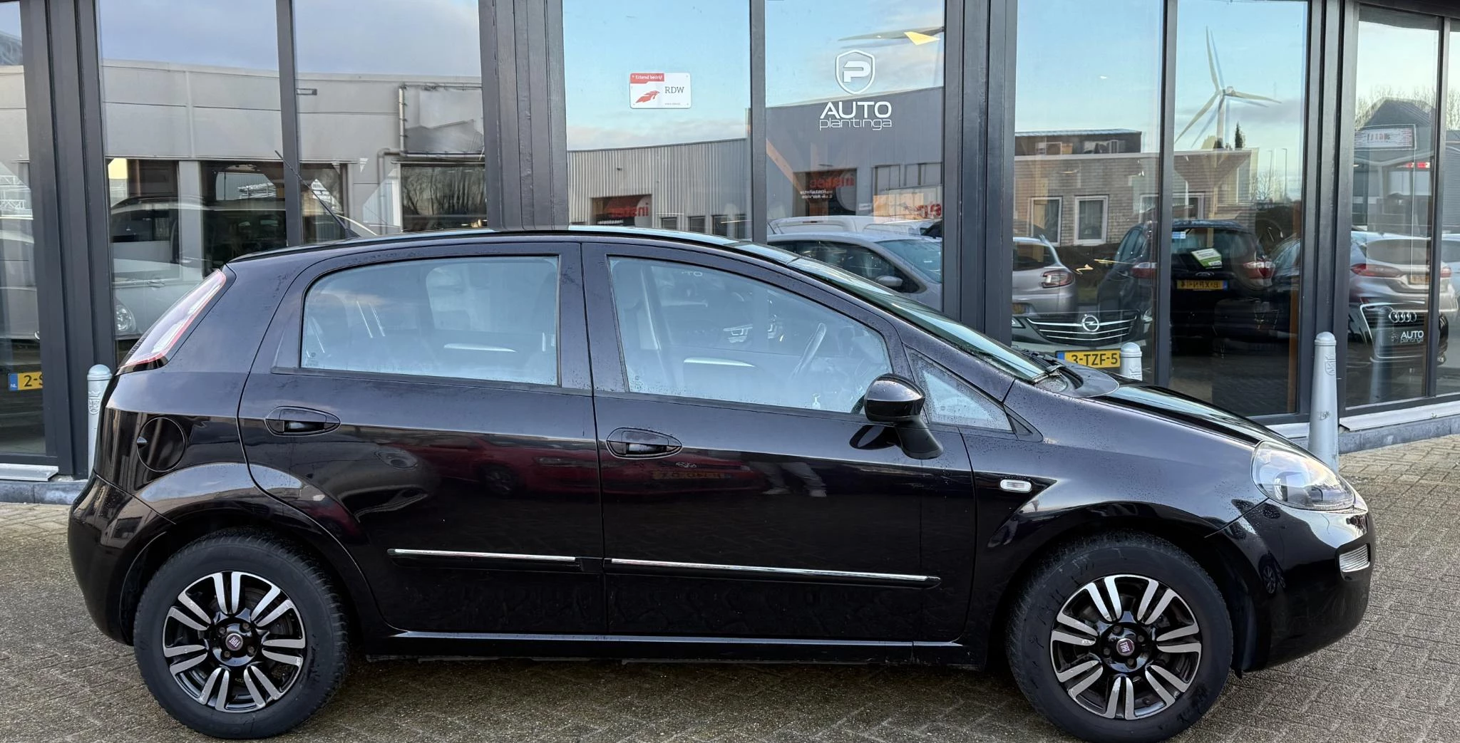 Hoofdafbeelding Fiat Punto