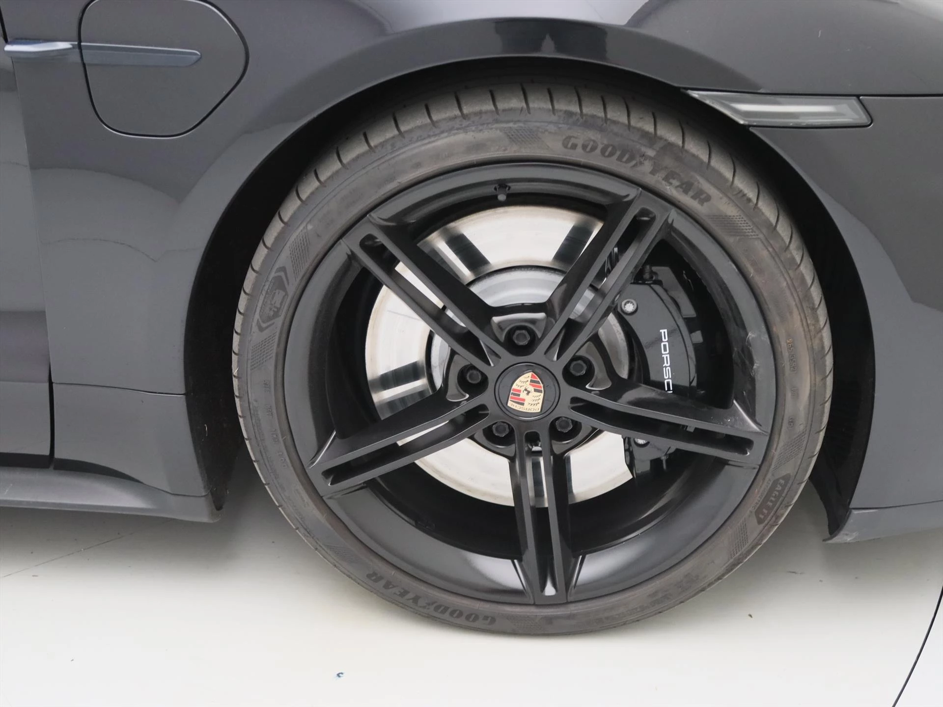 Hoofdafbeelding Porsche Taycan