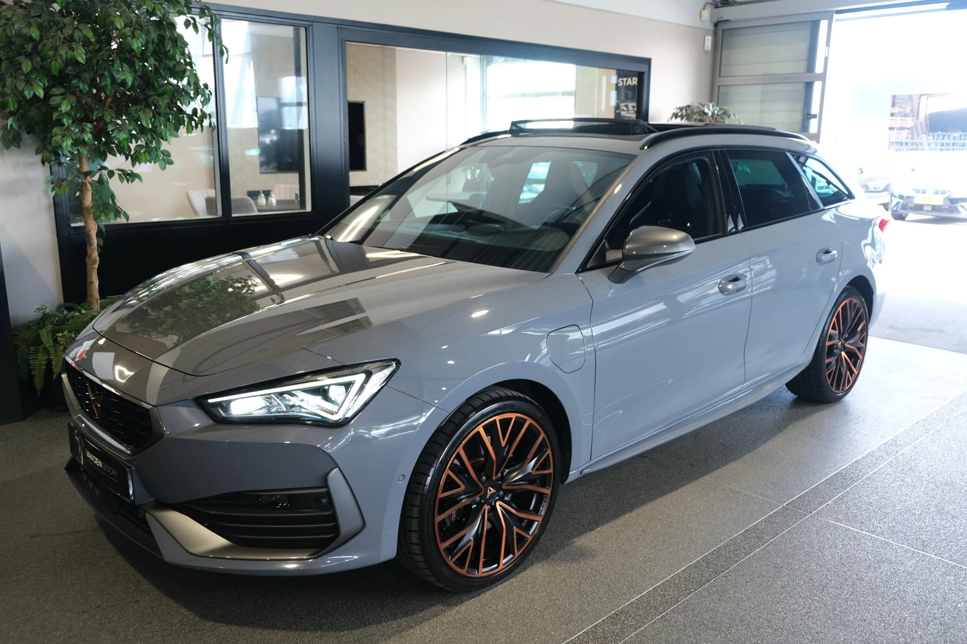 Hoofdafbeelding CUPRA Leon Sportstourer