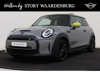 MINI Electric Yours / Panoramadak / Sportstoelen / Achteruitrijcamera / Comfort Access / Stuurverwarming / LED / Stoelverwarming / Airconditioning / Cruise Control