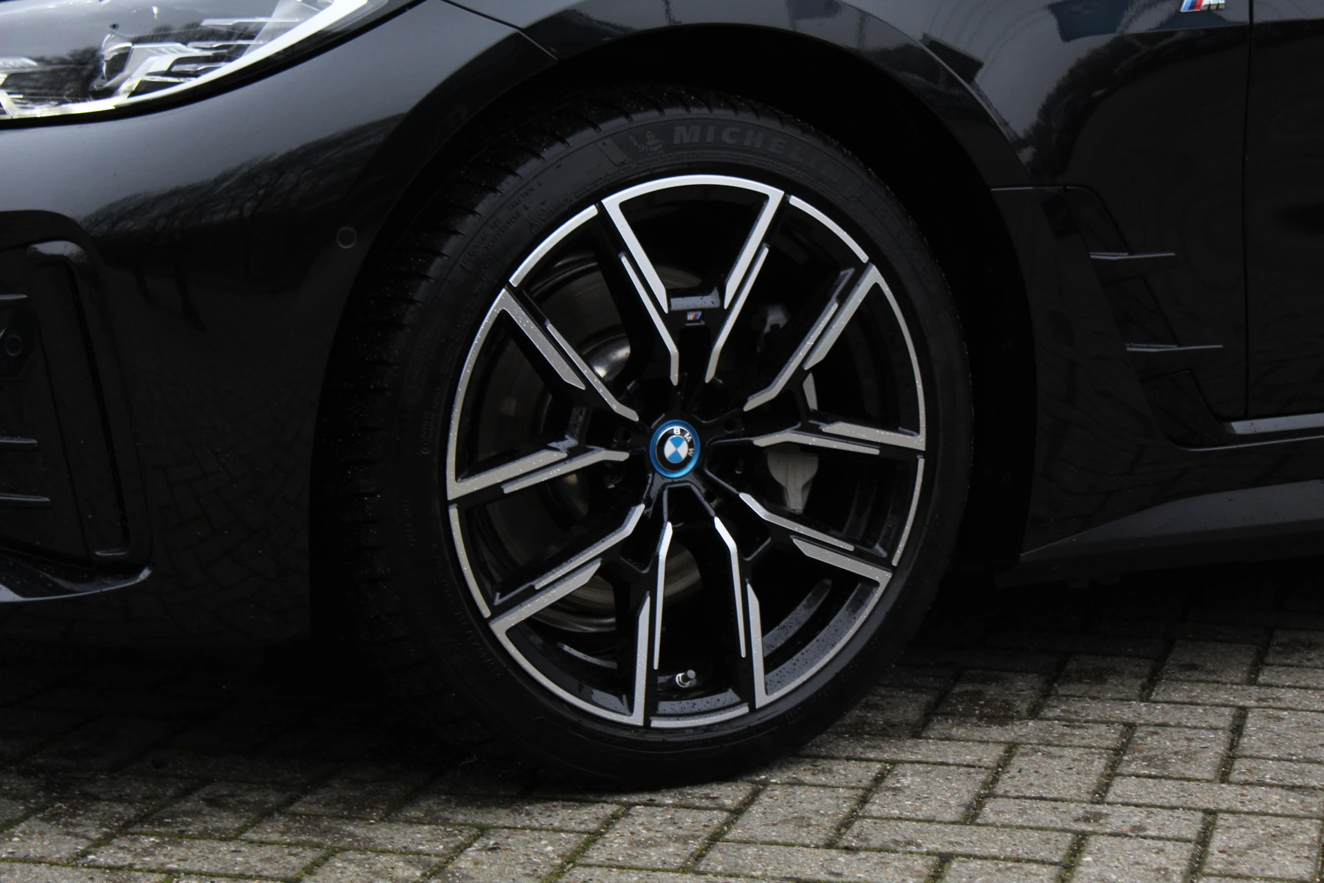 Hoofdafbeelding BMW i4