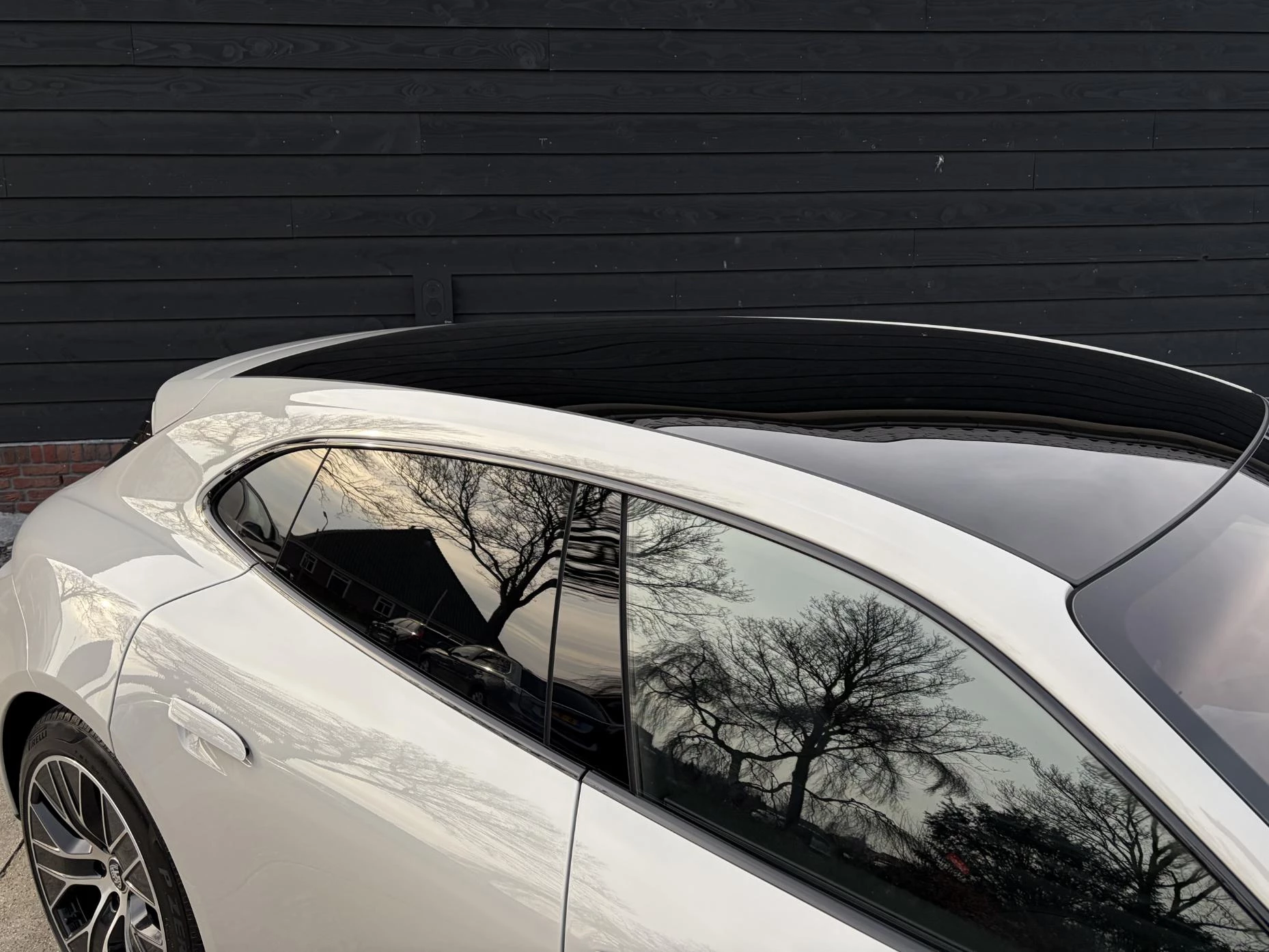 Hoofdafbeelding Porsche Taycan