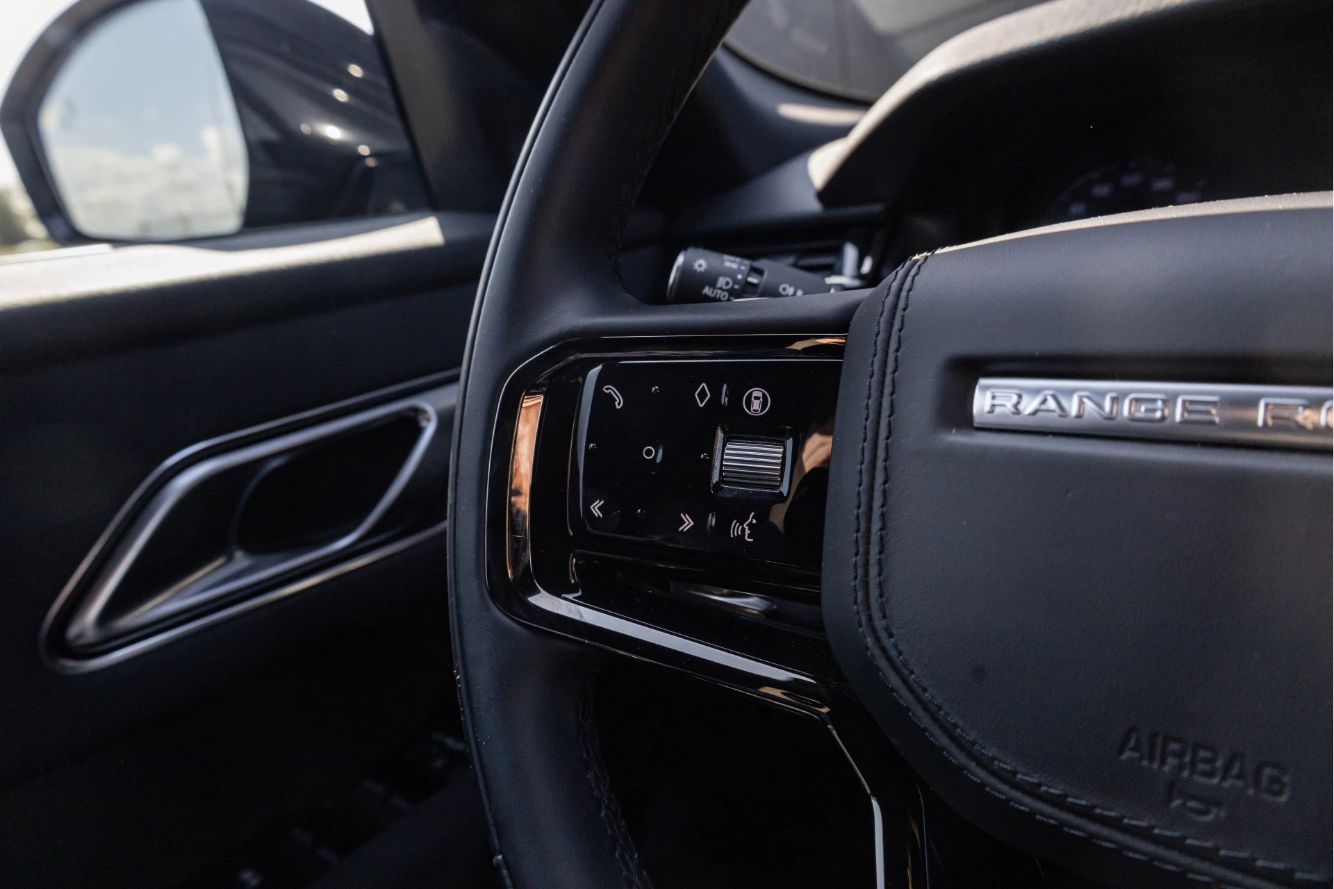Hoofdafbeelding Land Rover Range Rover Velar