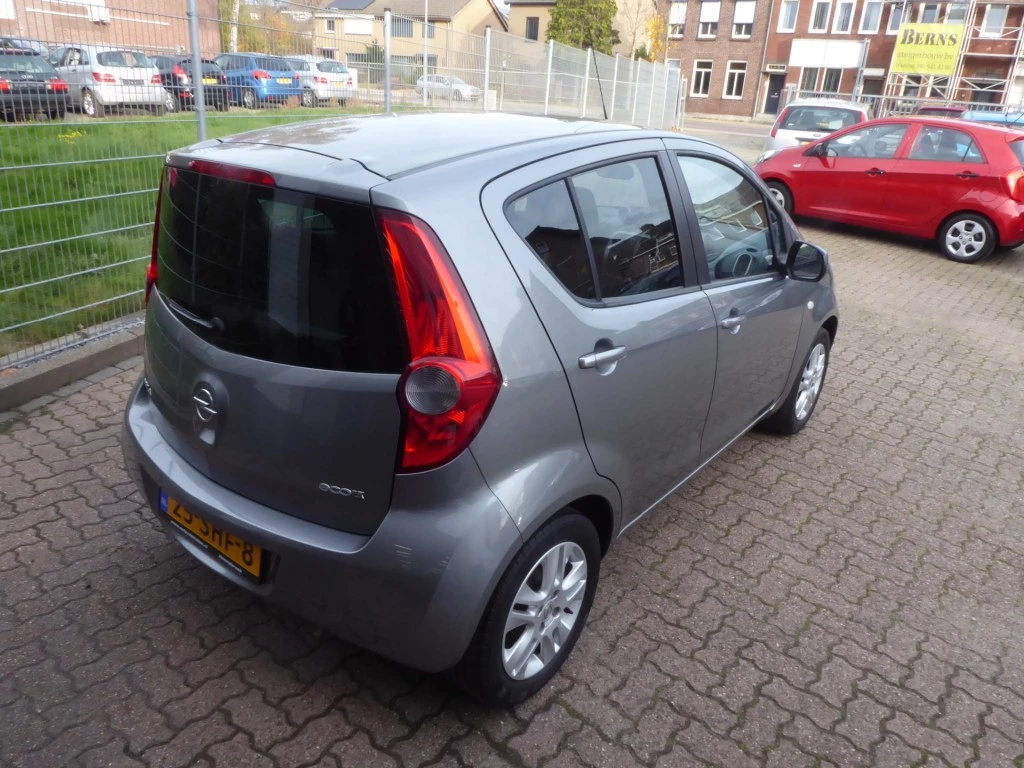 Hoofdafbeelding Opel Agila