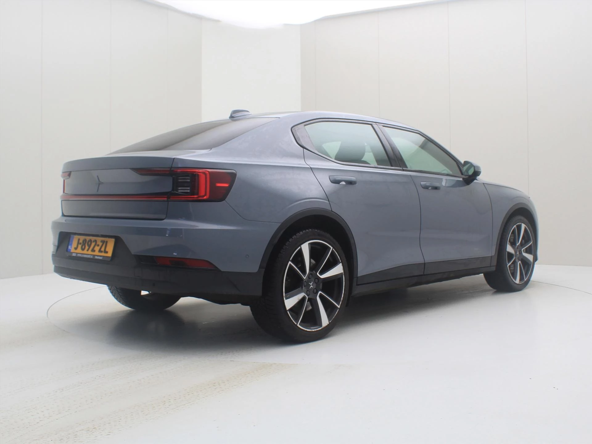 Hoofdafbeelding Polestar 2