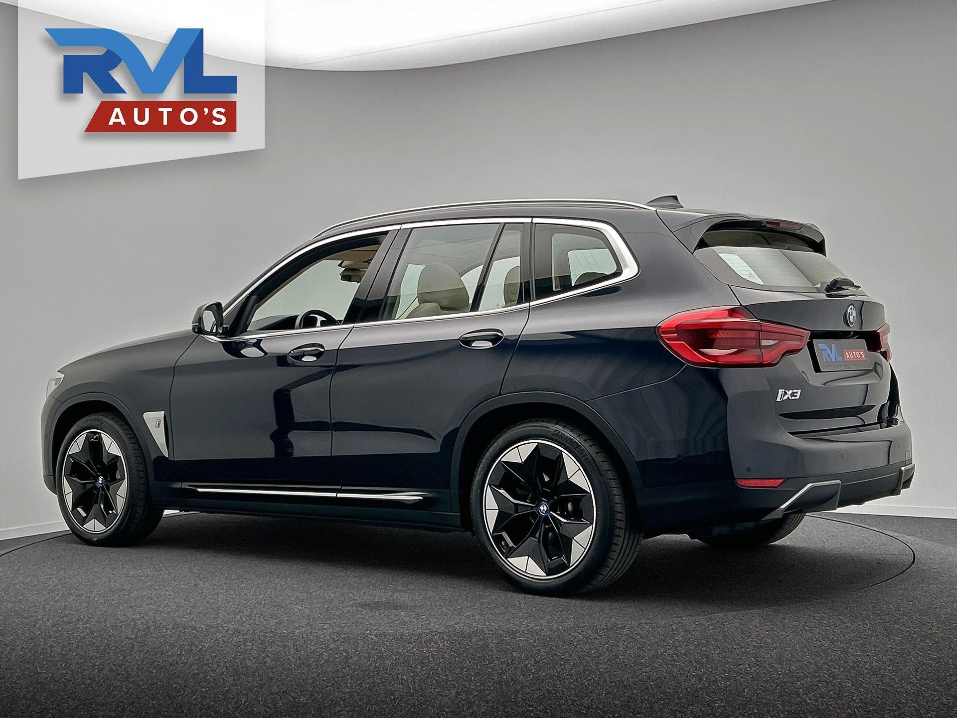Hoofdafbeelding BMW iX3