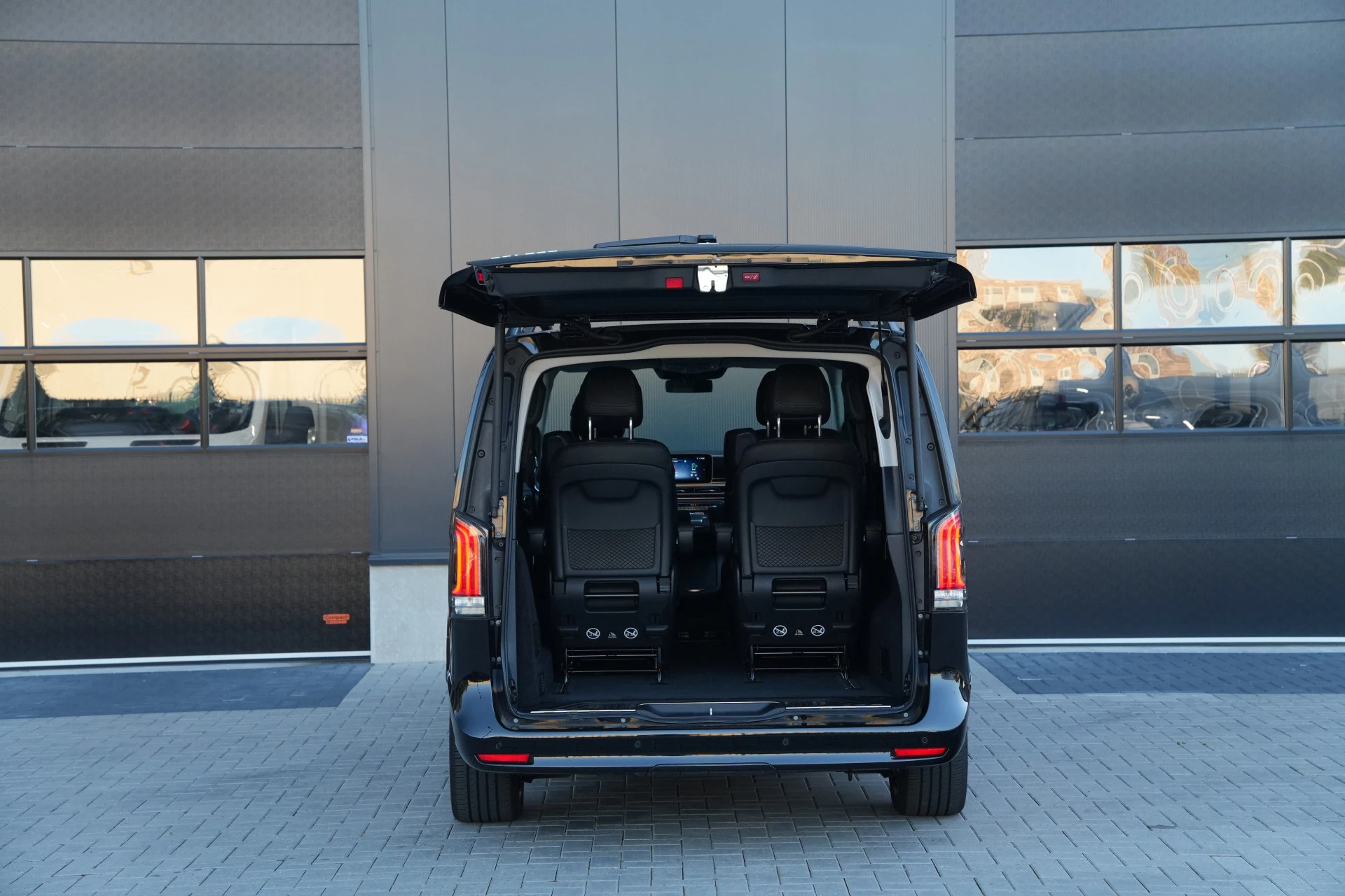 Hoofdafbeelding Mercedes-Benz EQV