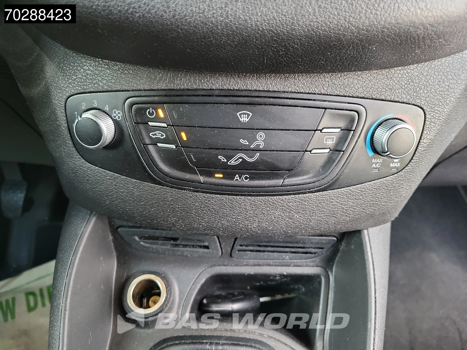 Hoofdafbeelding Ford Transit Courier