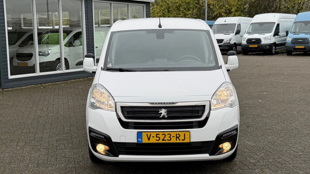 Hoofdafbeelding Peugeot Partner